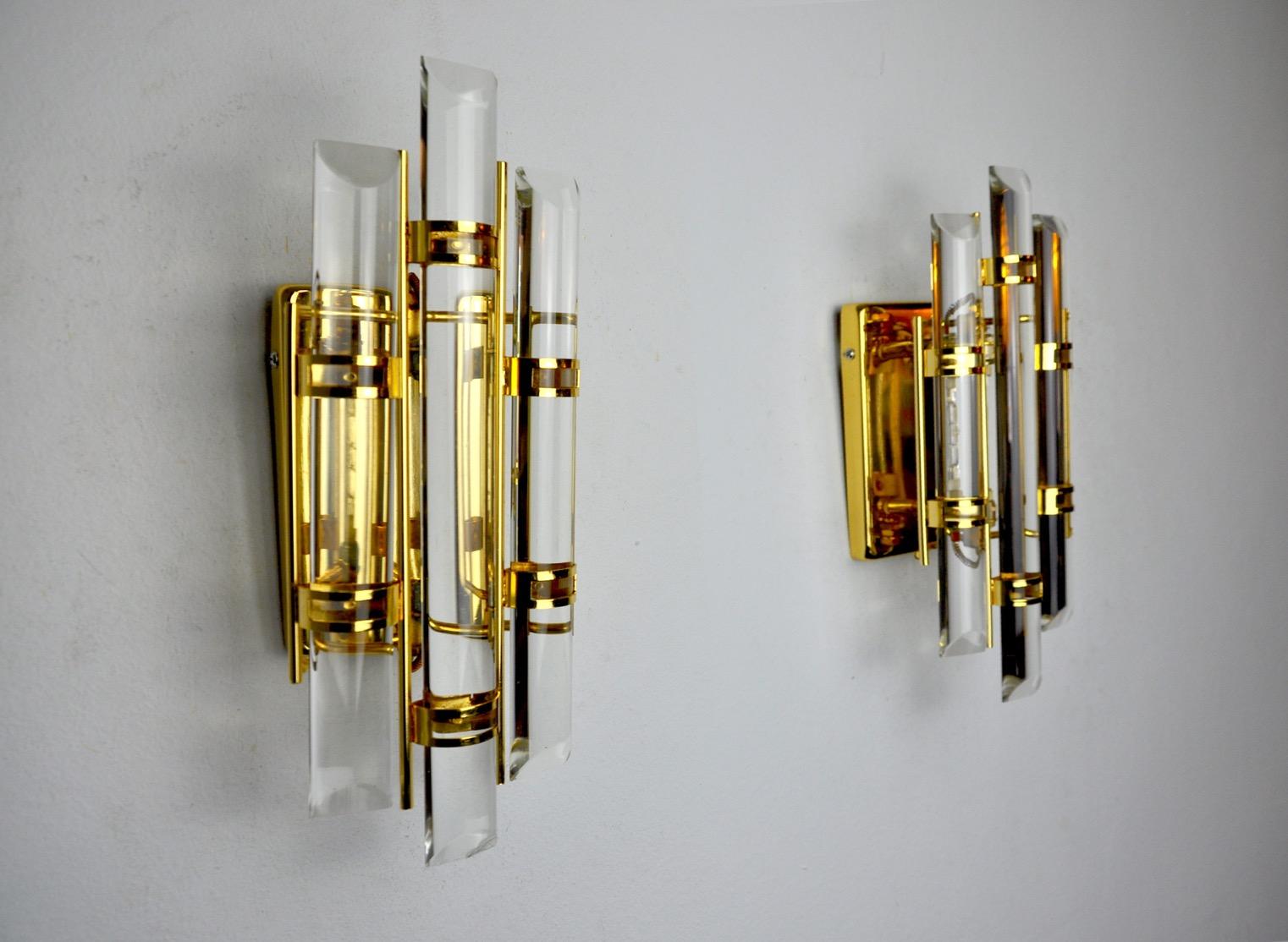 Hollywood Regency Pair of Venini Murano glass sconces Italy 1970 For Sale