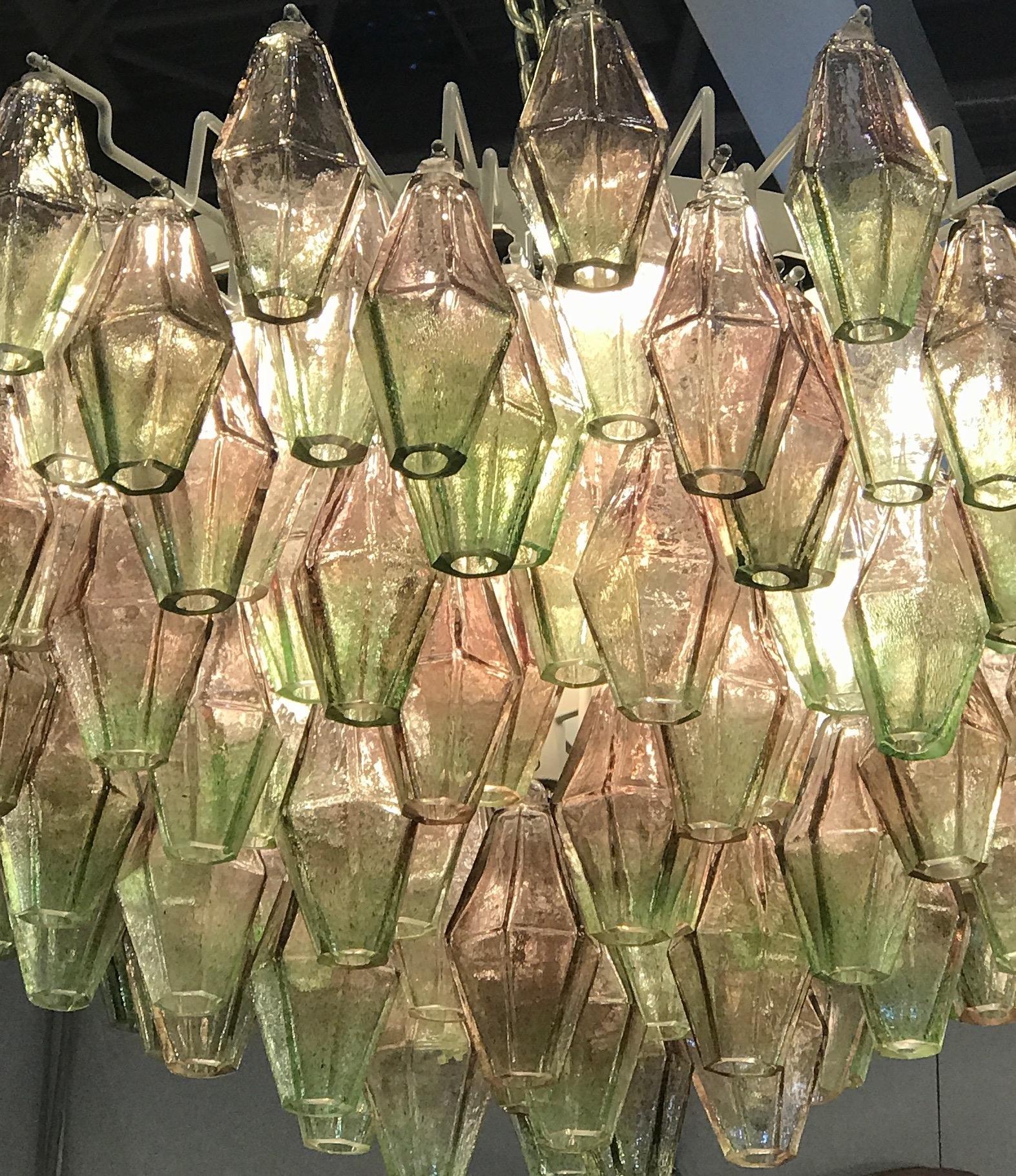 Paire de lustres de Venini Poliedri Carlo Scarpa en verre de Murano rose et vert 1955 en vente 2