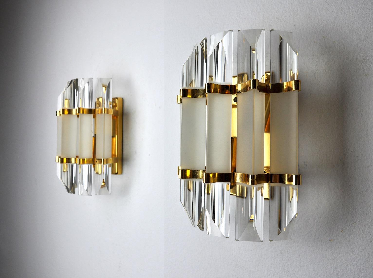 Hollywood Regency Pair of Venini Sconces, Glass, Italy, 1970 For Sale