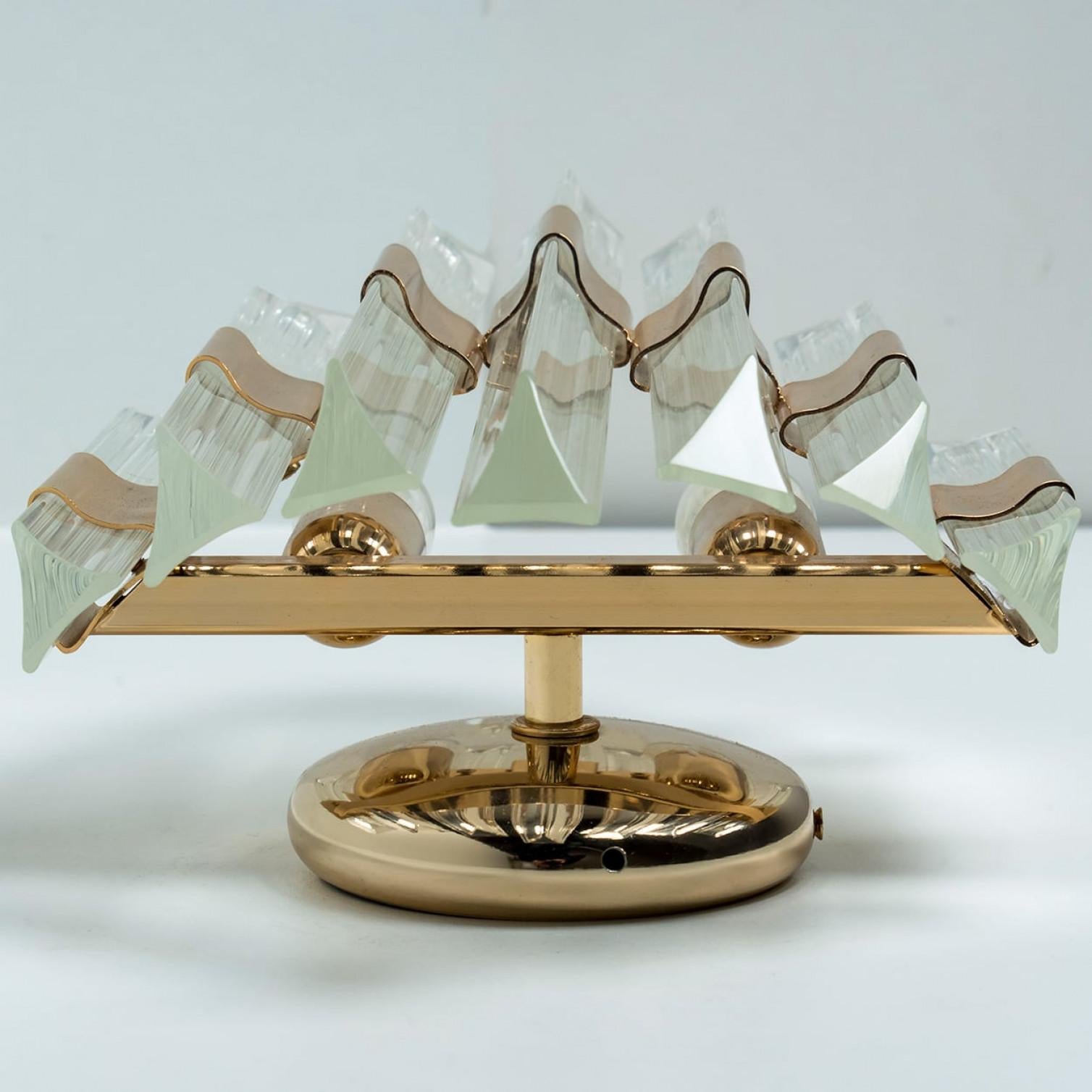 Ottone Coppia di sconsigliere in ottone con vetro dorato trasparente in stile Venini, 1970 in vendita