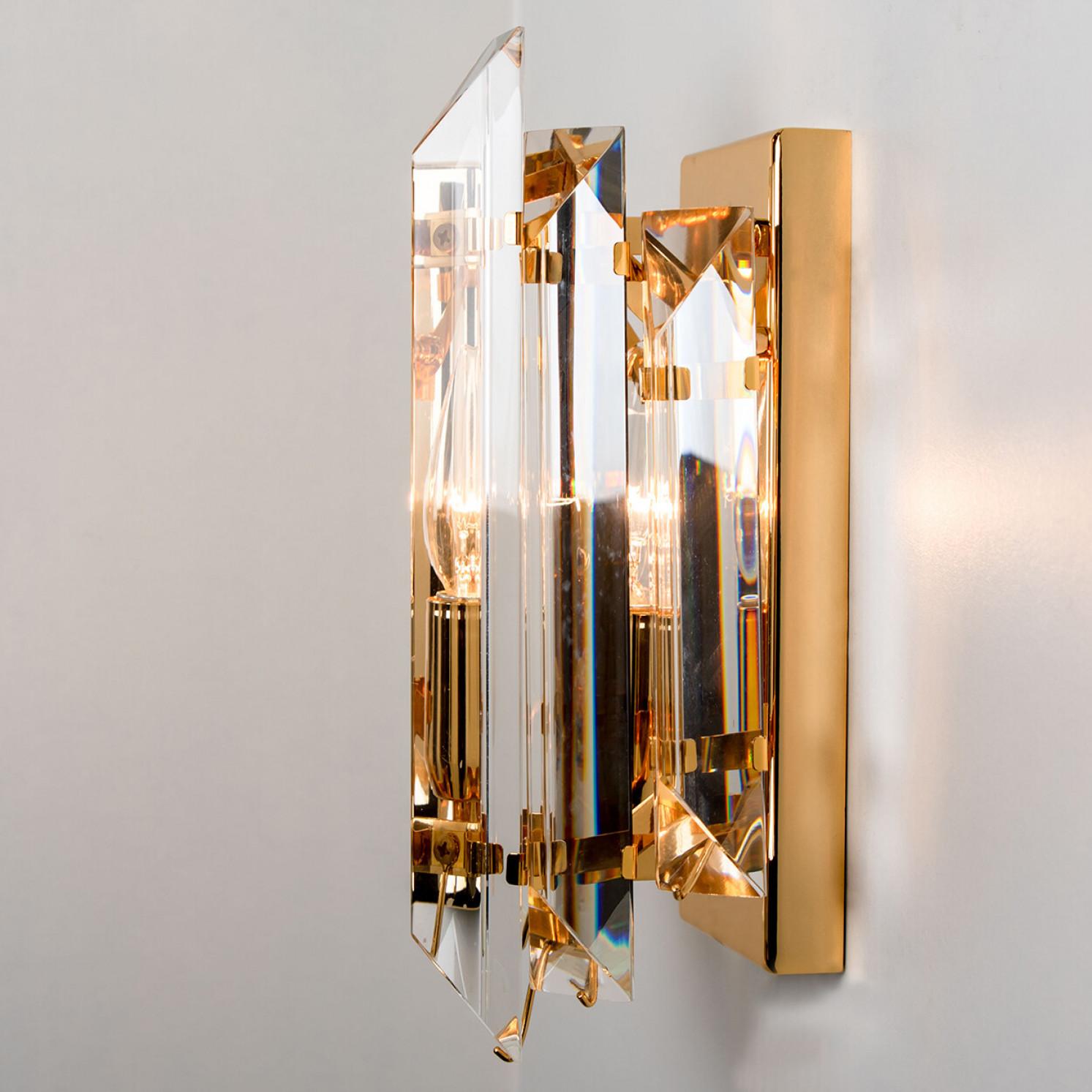 20th Century Pair of Venini Style Clear Gold Glass Brass Sconces, 1970 For Sale