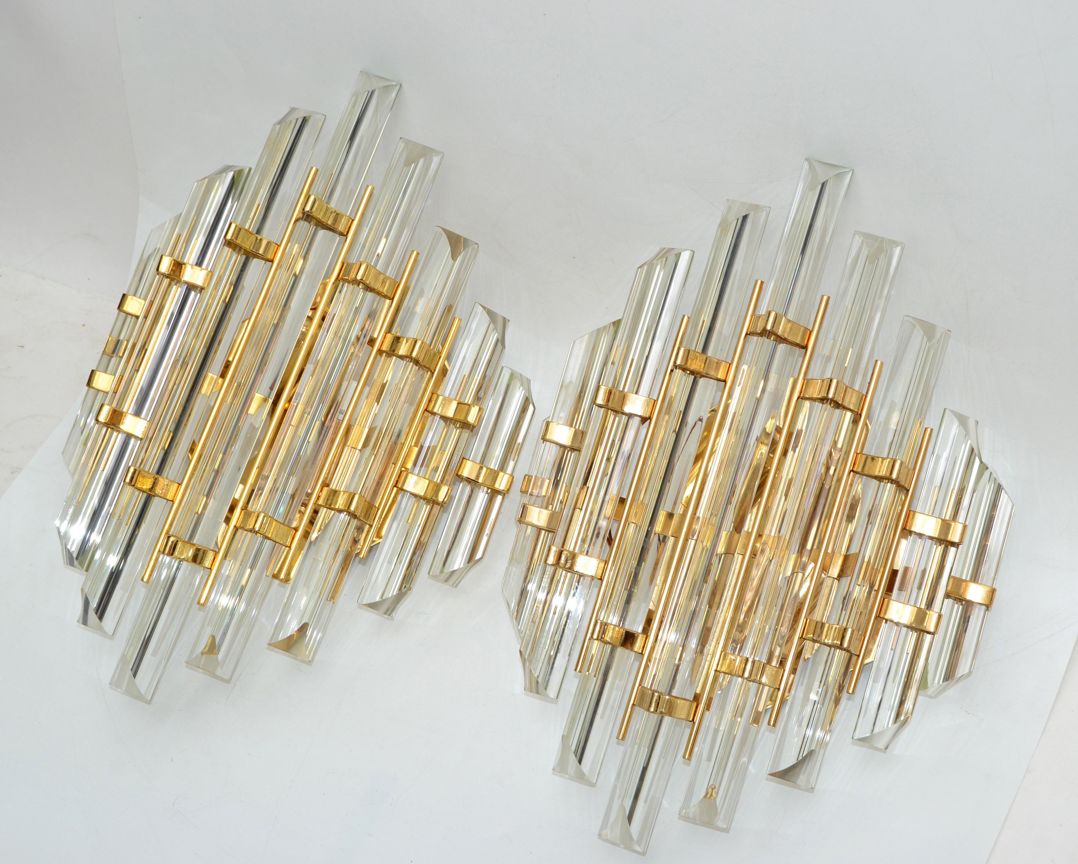 Pair of Venini Style Crystal & Brass Sconces Mid-Century Modern Italy 1970 For Sale 7