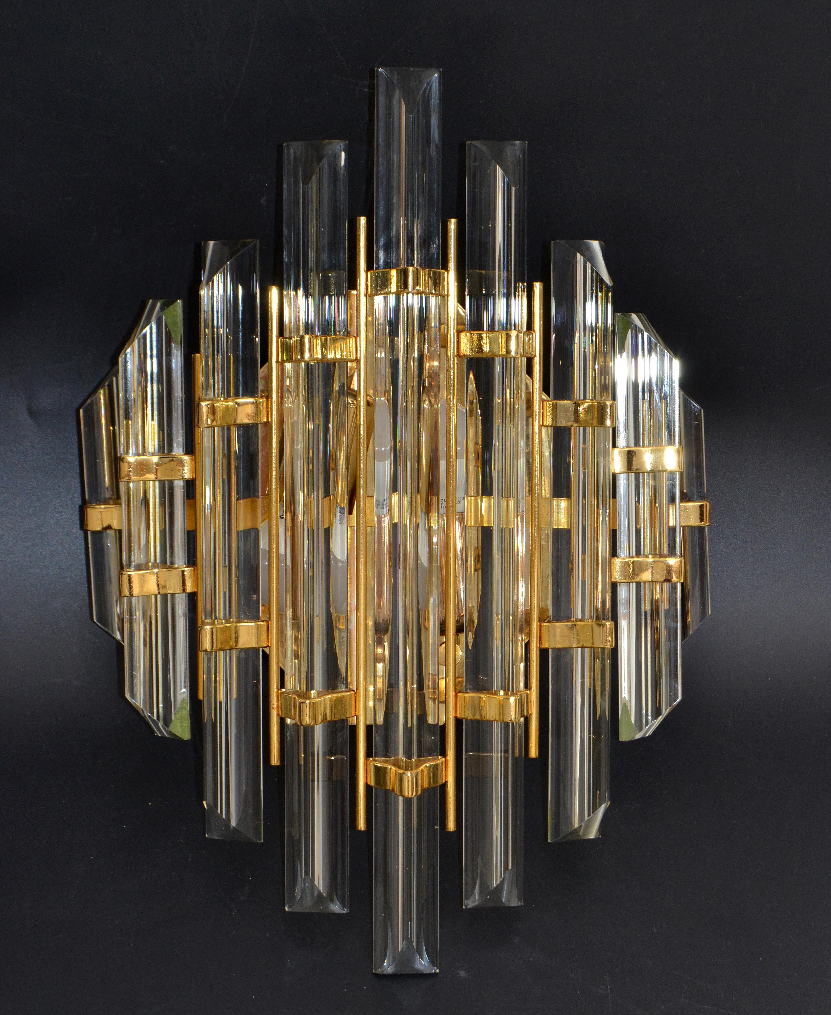 Pair of Venini Style Crystal & Brass Sconces Mid-Century Modern Italy 1970 For Sale 3