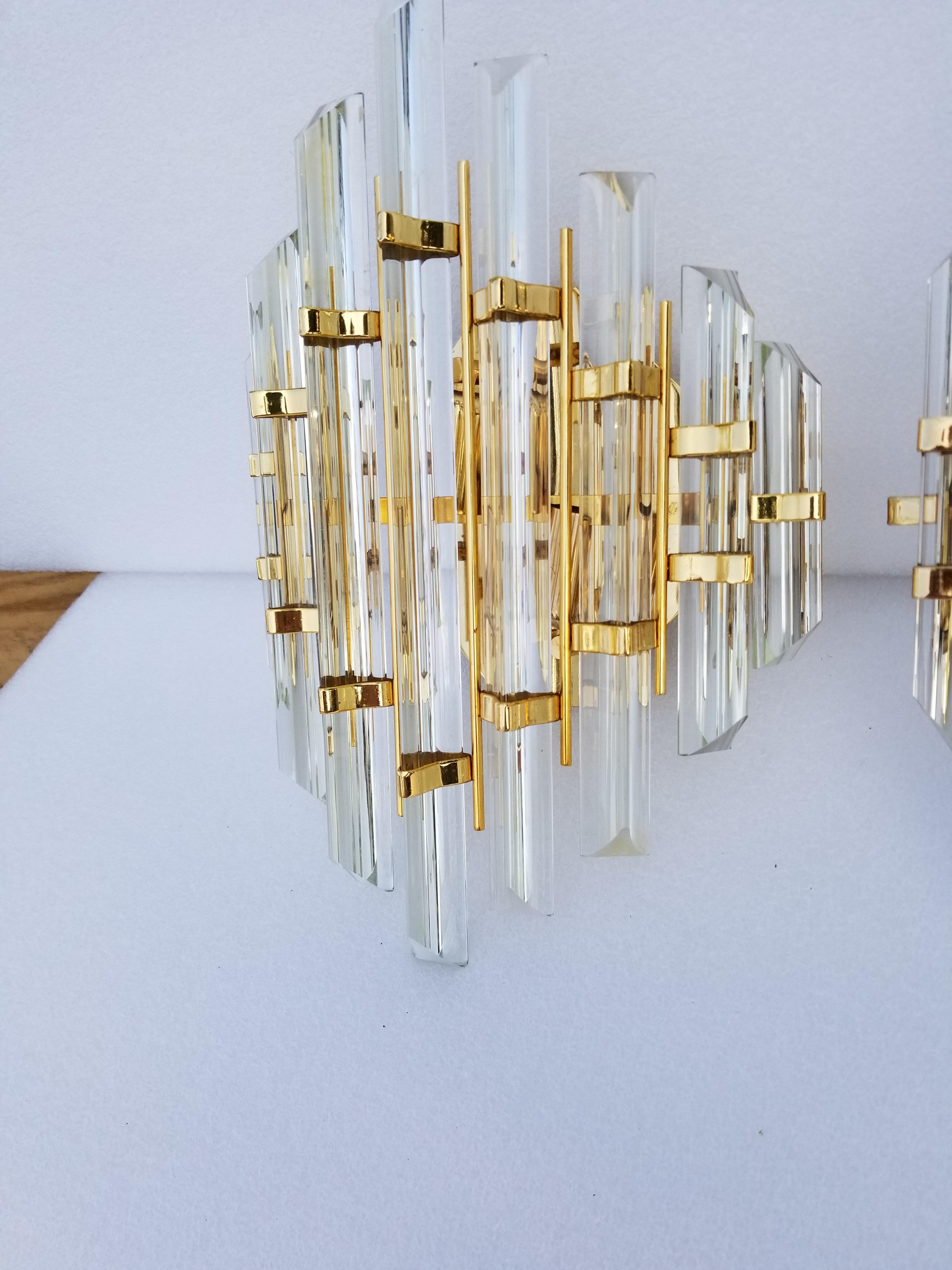 Pair of Venini Style Crystal Sconces For Sale 5