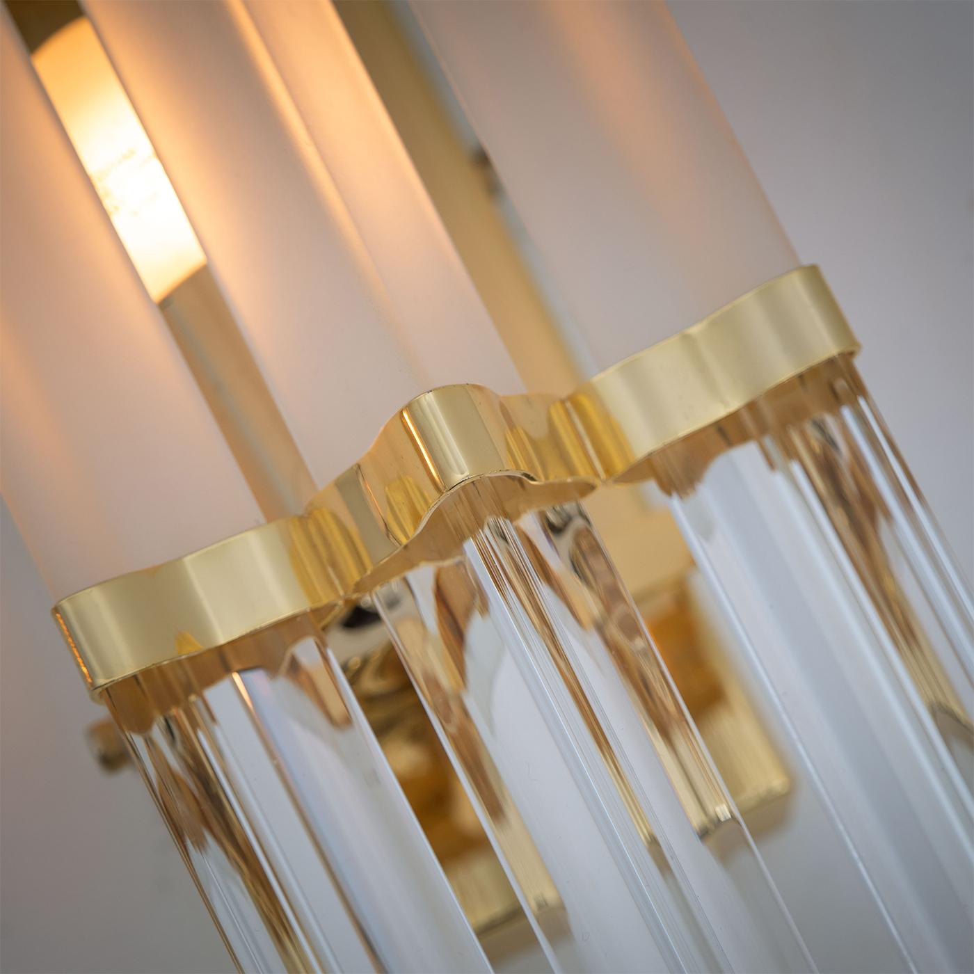 Mid-Century Modern 1 of the 2 Pairs of Venini Style Murano Glass and Brass Sconces, Italy