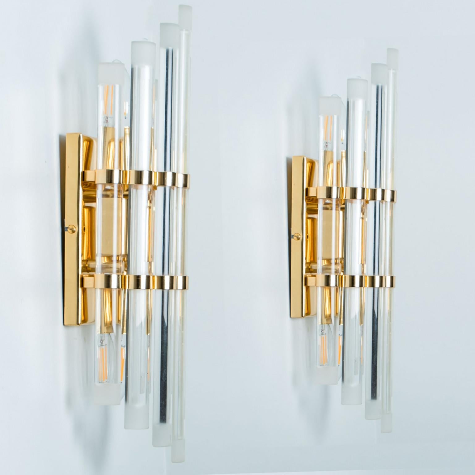 Plated Pair of Venini Style Murano Glass and Gilt Brass Sconces, 1960s For Sale