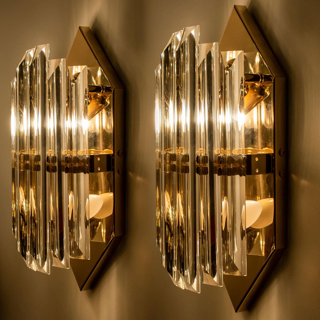 Late 20th Century Pair of Venini Style Murano Glass and Gilt Brass Sconces, Italy