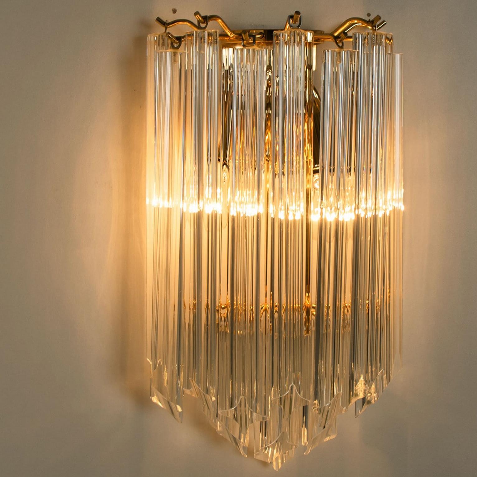 Pareja de Lámparas de Latón Estilo Venini Triedroglass Lágrimas de Árbol Cristal Dorado Transparente en venta 4