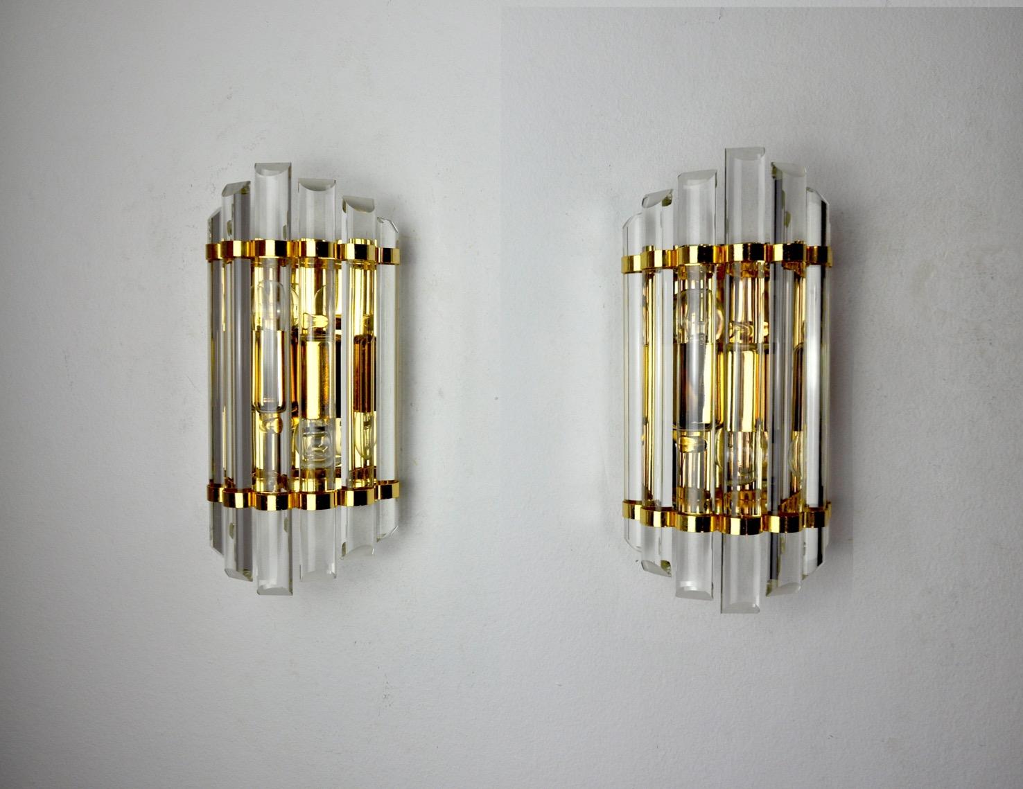 Hollywood Regency Pair of Venini Wall Lamps, Murano Glass, Italy, 1970 For Sale