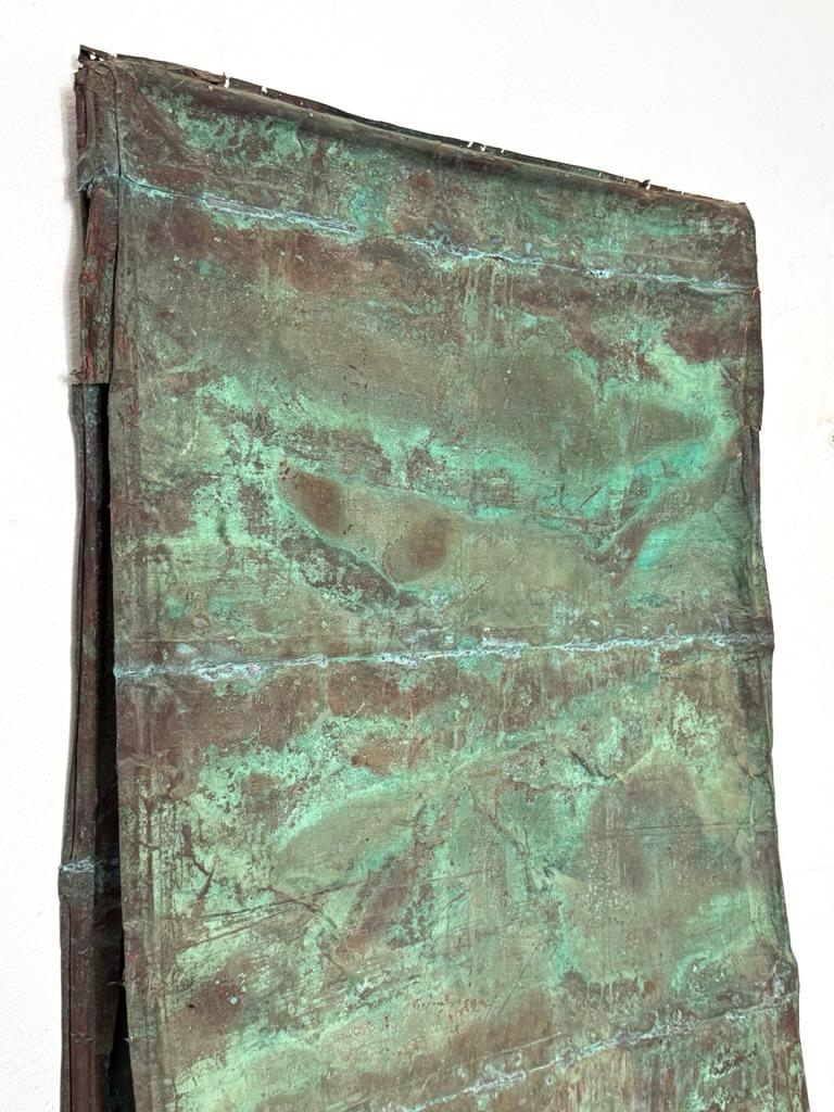 Paire de sculptures murales en cuivre vert-de-gris en relief d'Eugène Sturman, 1970 en vente 2