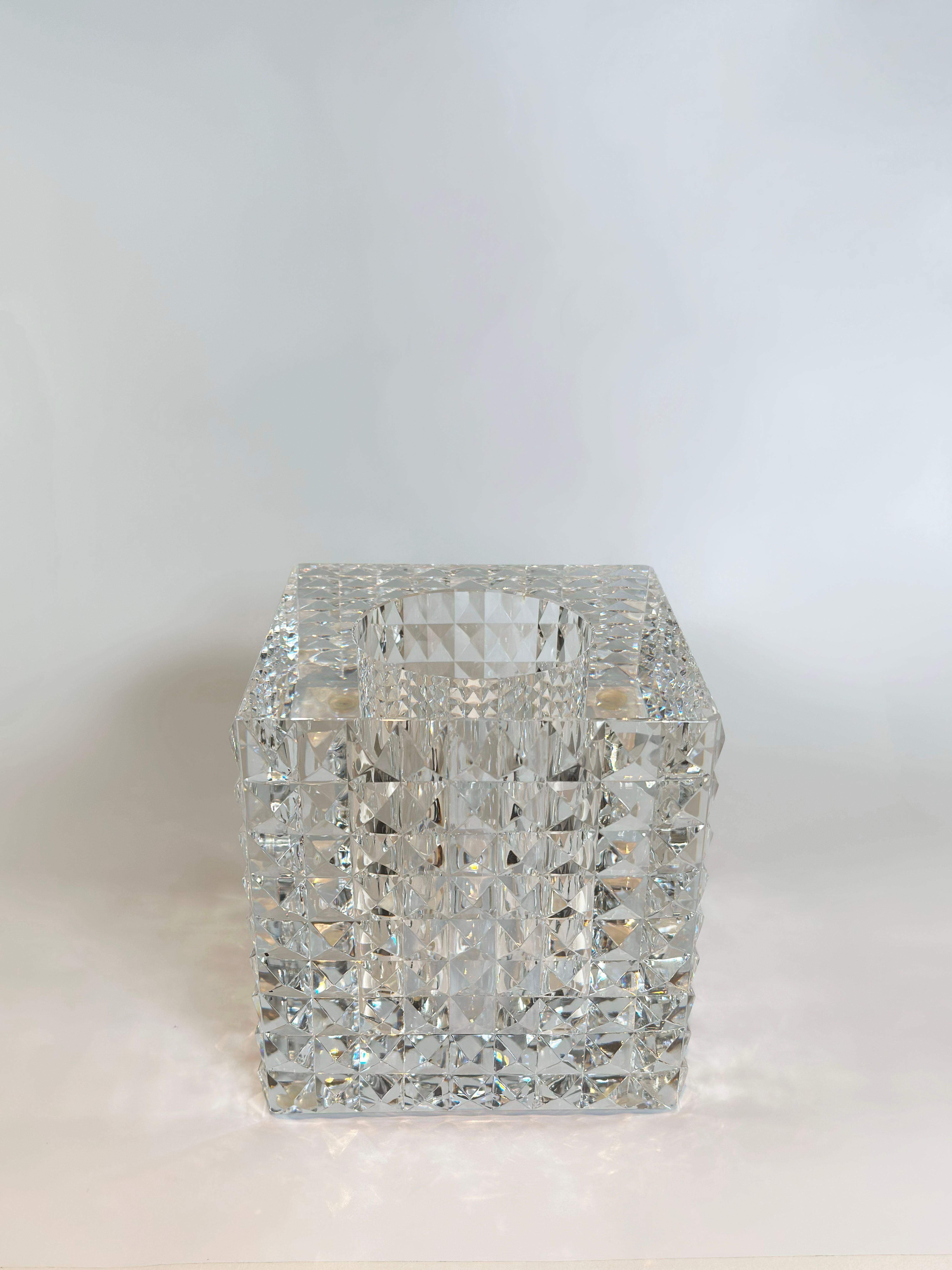 Modern Pair of Veritas Contemporary Faceted Optical Glass Square Vases, Texas, 2016 For Sale