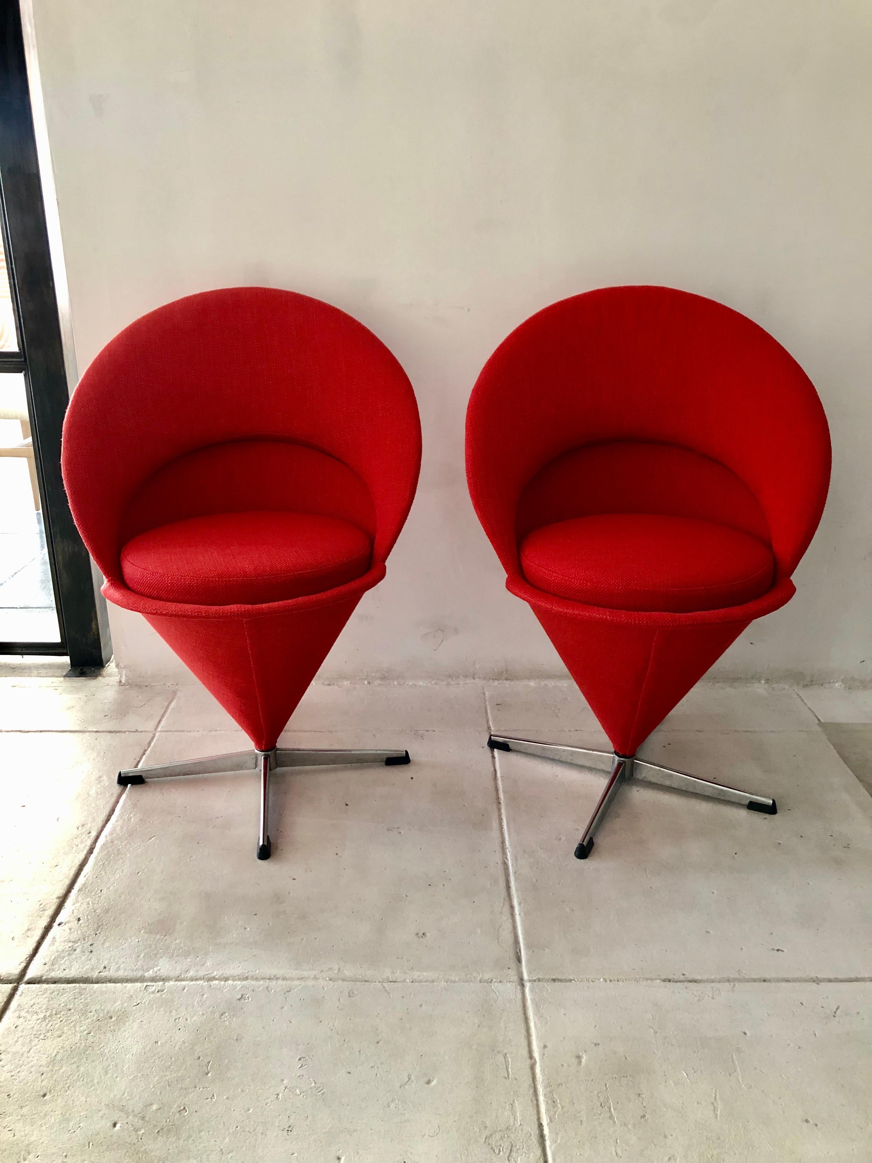 Mid-Century Modern Pair of Verner Panton Cone Chairs