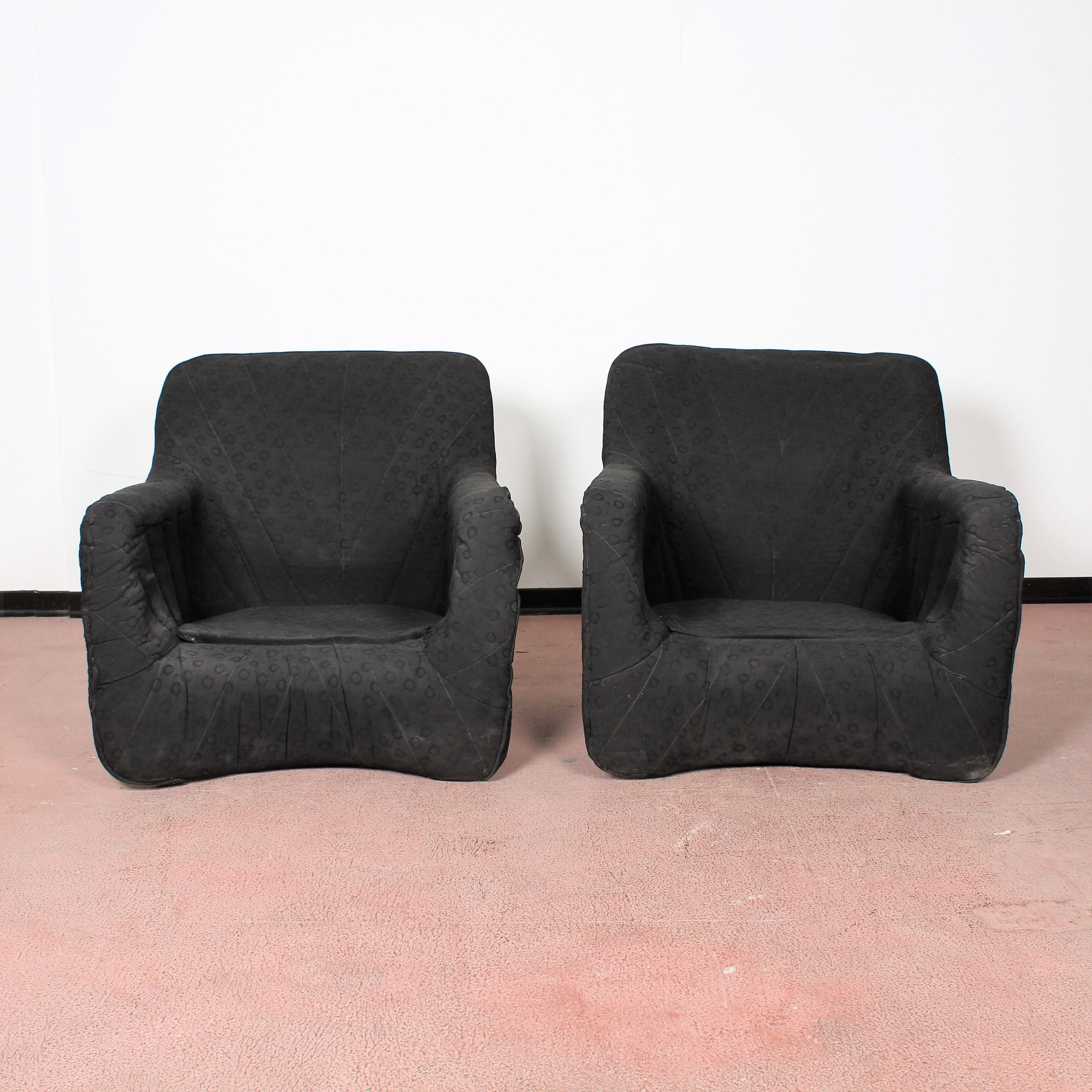 Mid-Century Modern Pair of Verner Panton Style Midcentury Black Fiberglass Armchairs, 1970s
