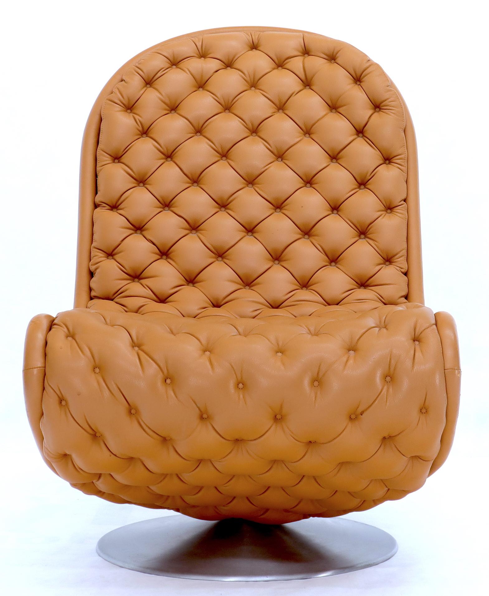 Pair of Verner Panton Tan Tufted Leather 123 Lounge Chairs For Sale 1