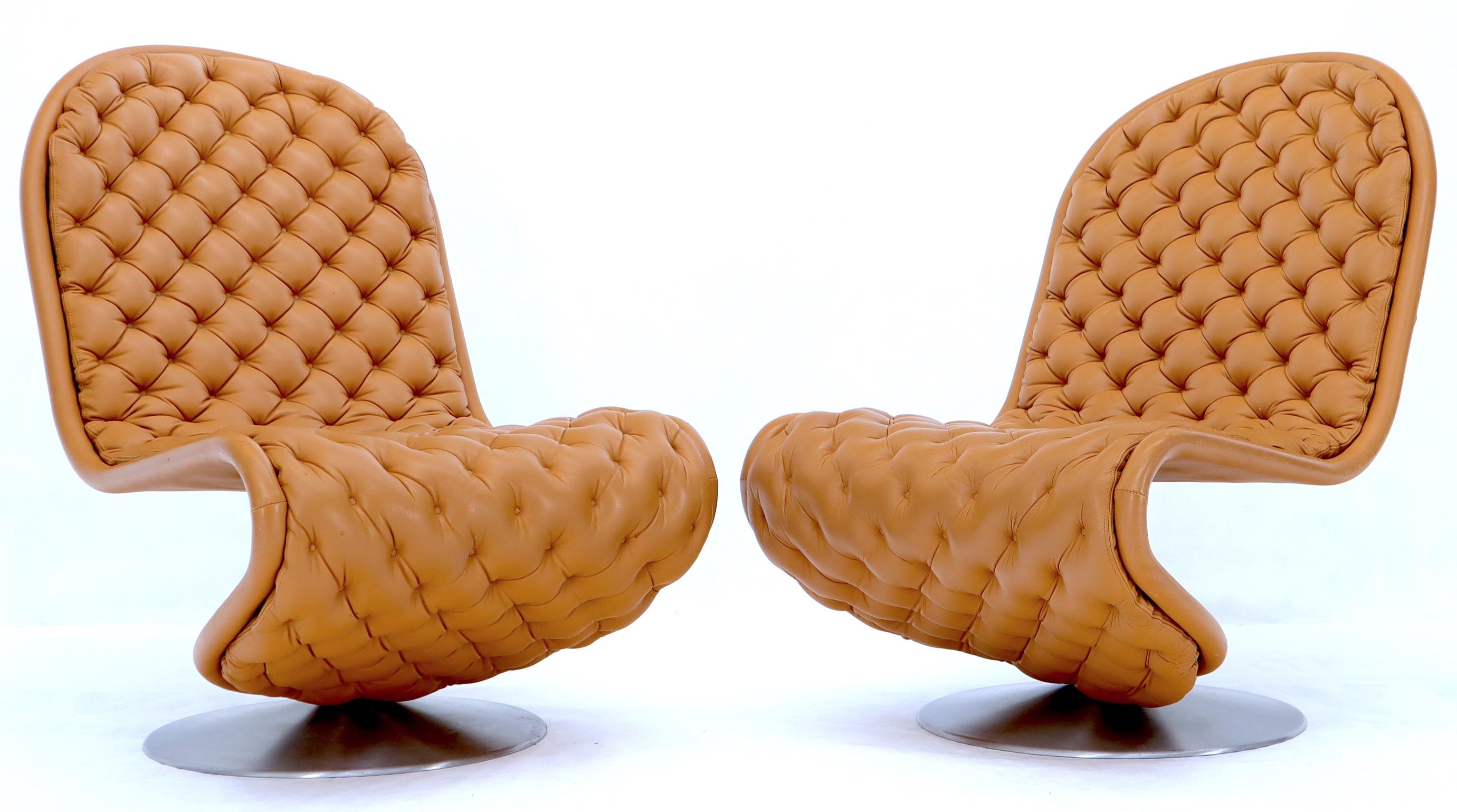Danish Pair of Verner Panton Tan Tufted Leather 123 Lounge Chairs For Sale