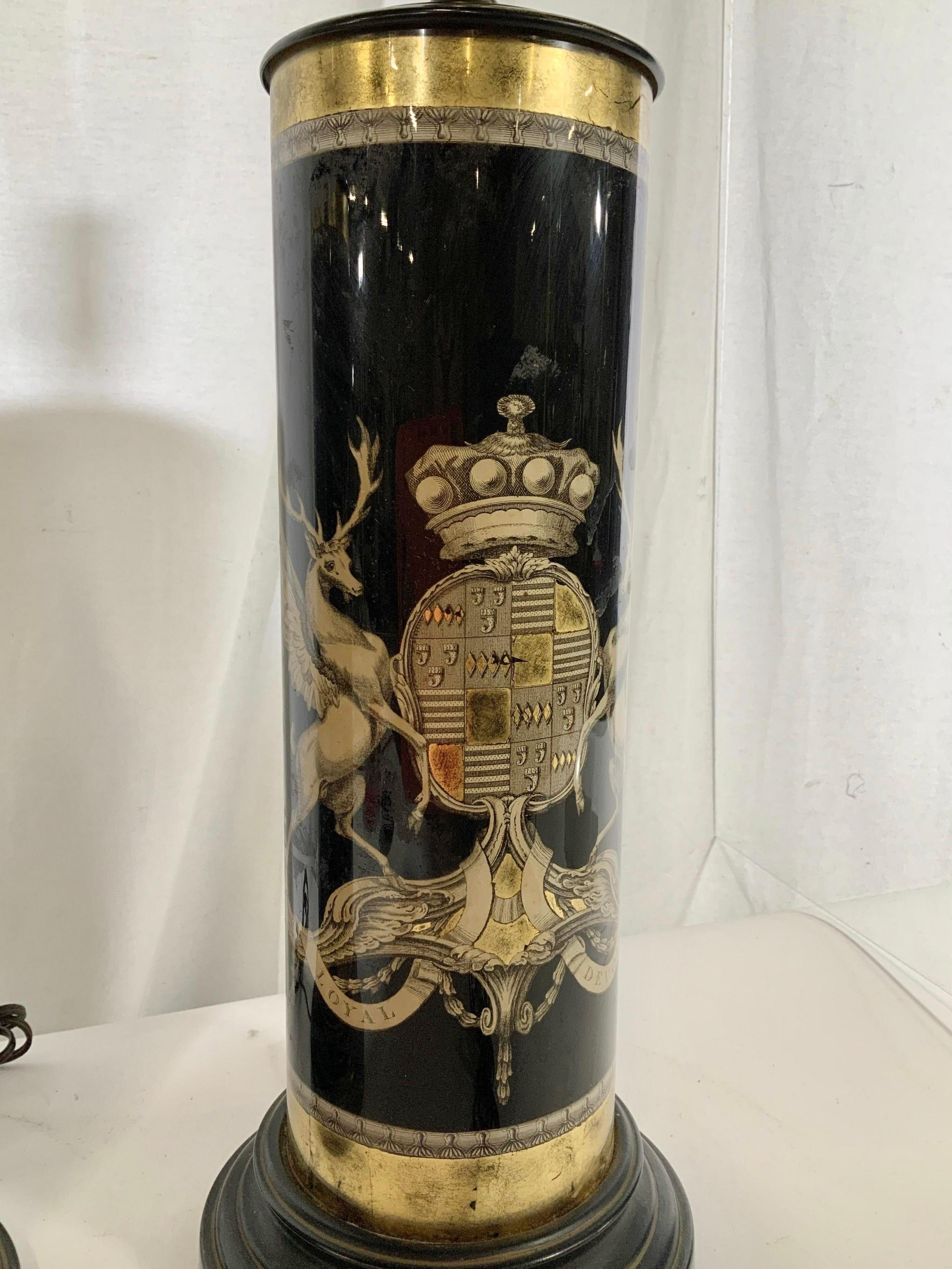 Pair of Verre Églomisé Lamps Coats of Arms for the Earls Bathurst and Granville For Sale 5