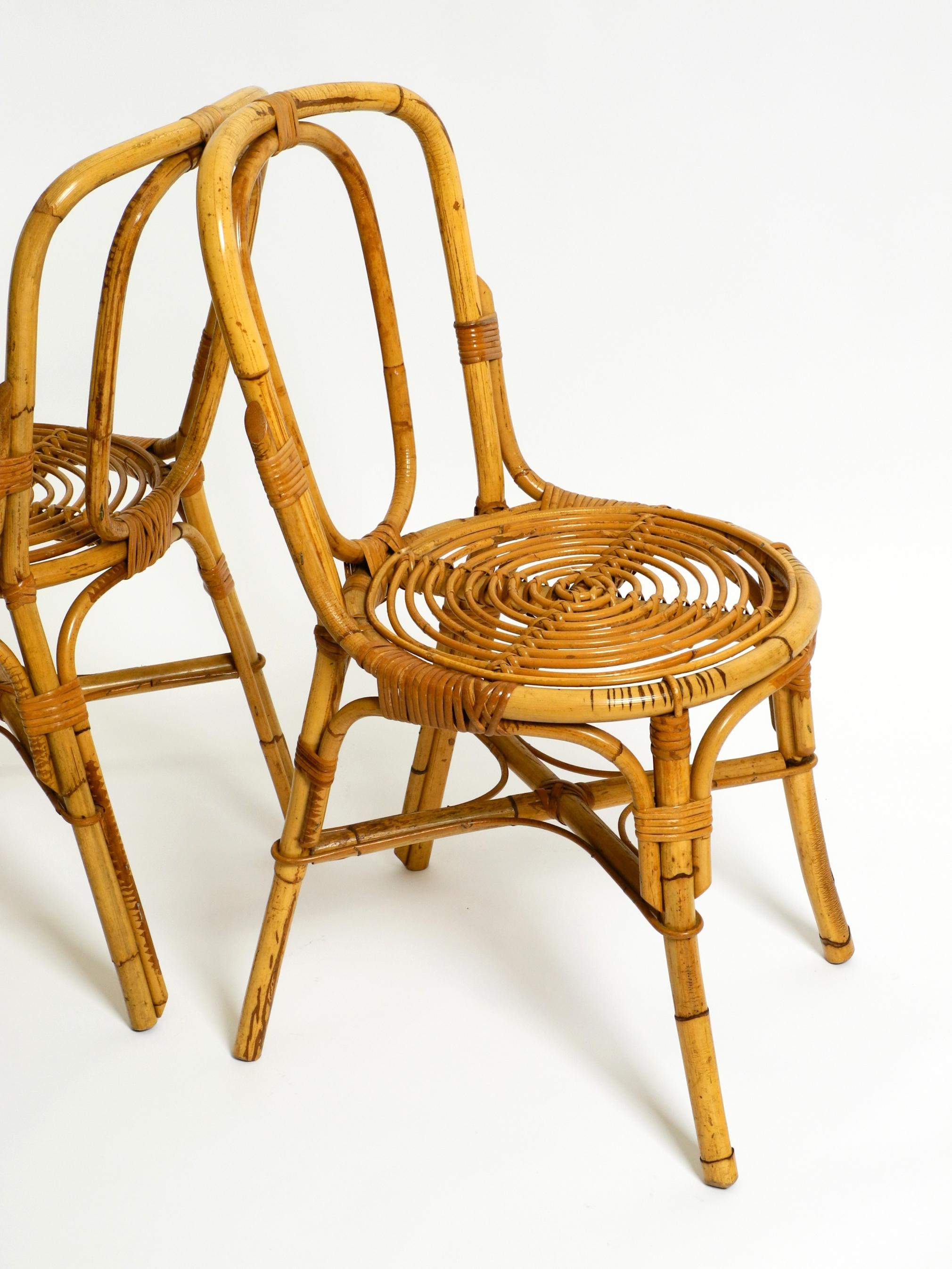 Paire de très belles et rares chaises en bambou italiennes d'origine des années 1960 en vente 8