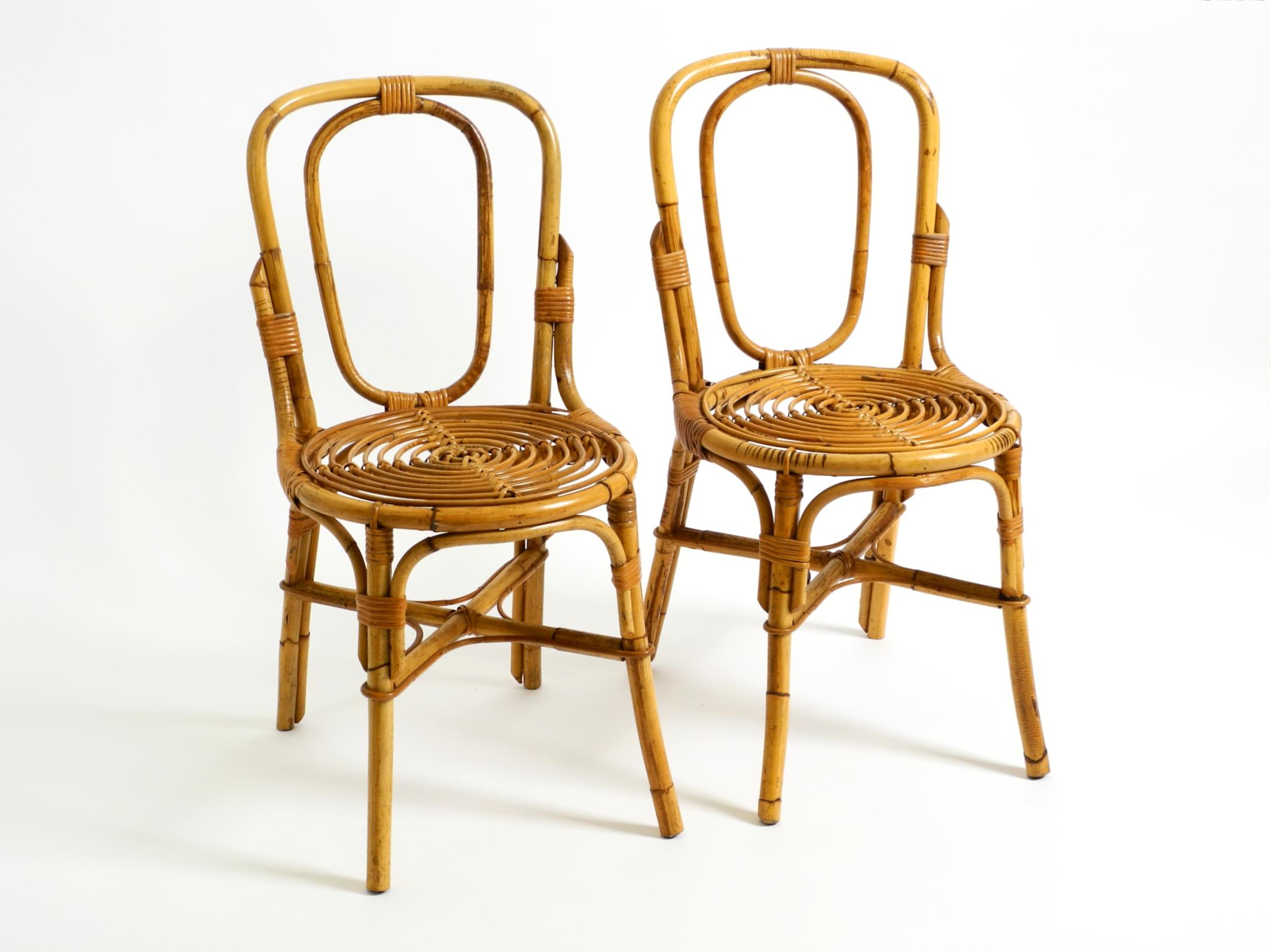 Paire de très belles et rares chaises en bambou italiennes d'origine des années 1960 en vente 10