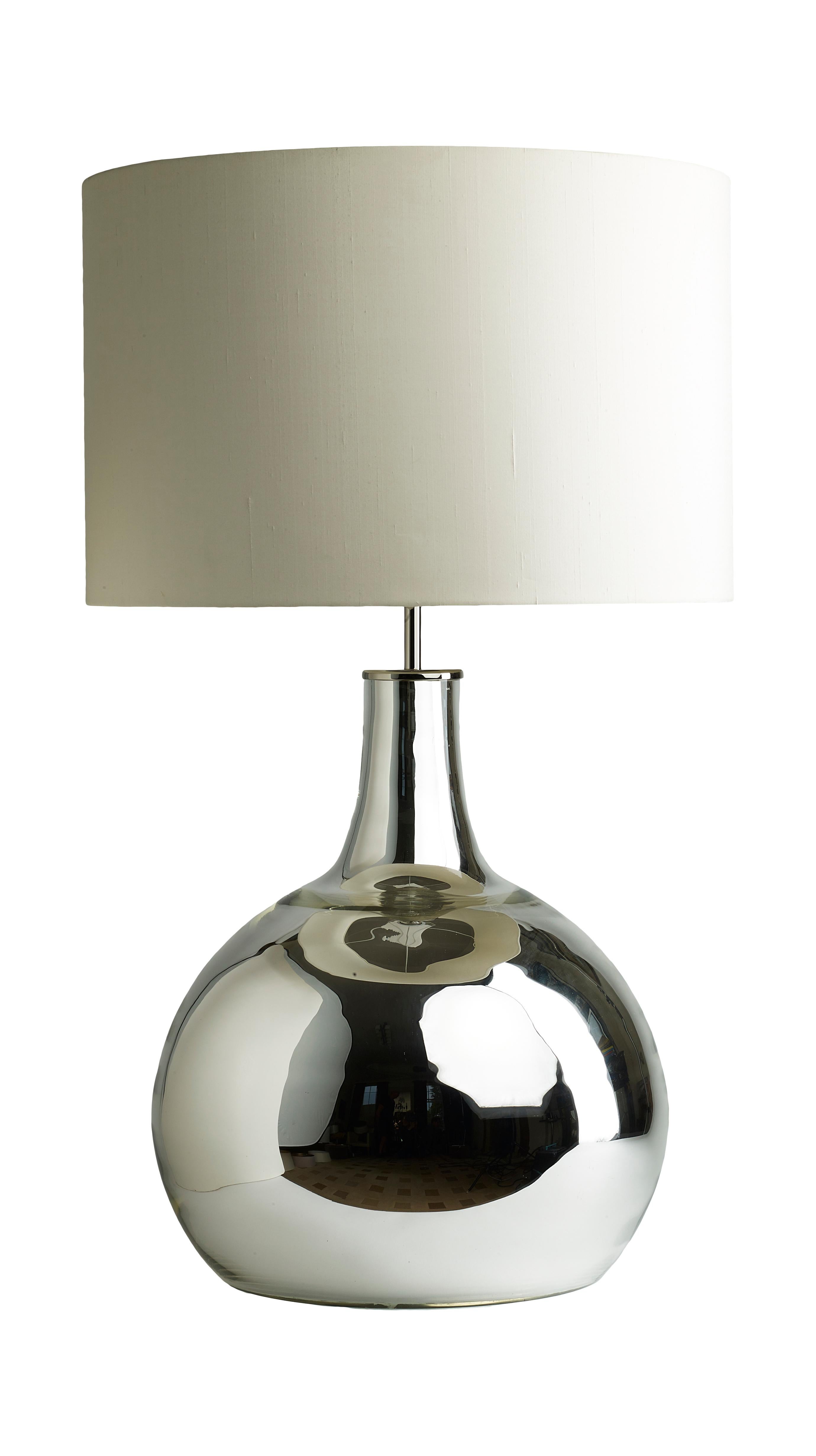Moderne Paire de très grandes lampes de table en verre miroir en forme de ballon par Andrew Kornat Designs en vente