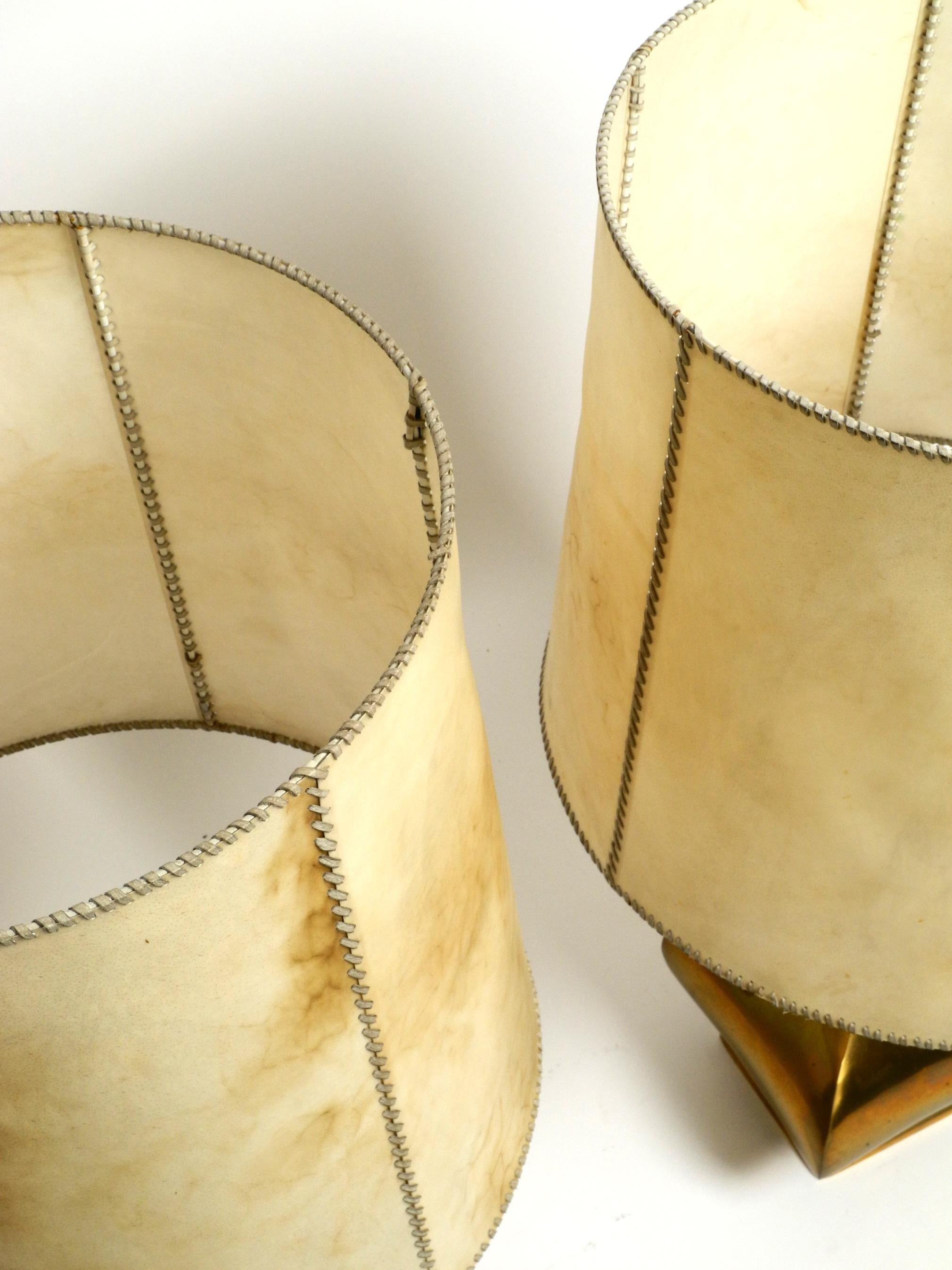 Pair of Very Large, Extraordinary 1950s Italian Brass Table Lamps For Sale 14