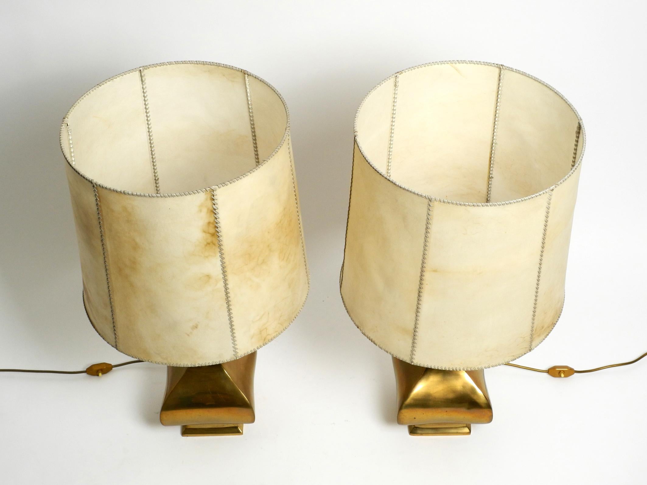 Mid-20th Century Pair of Very Large, Extraordinary 1950s Italian Brass Table Lamps For Sale