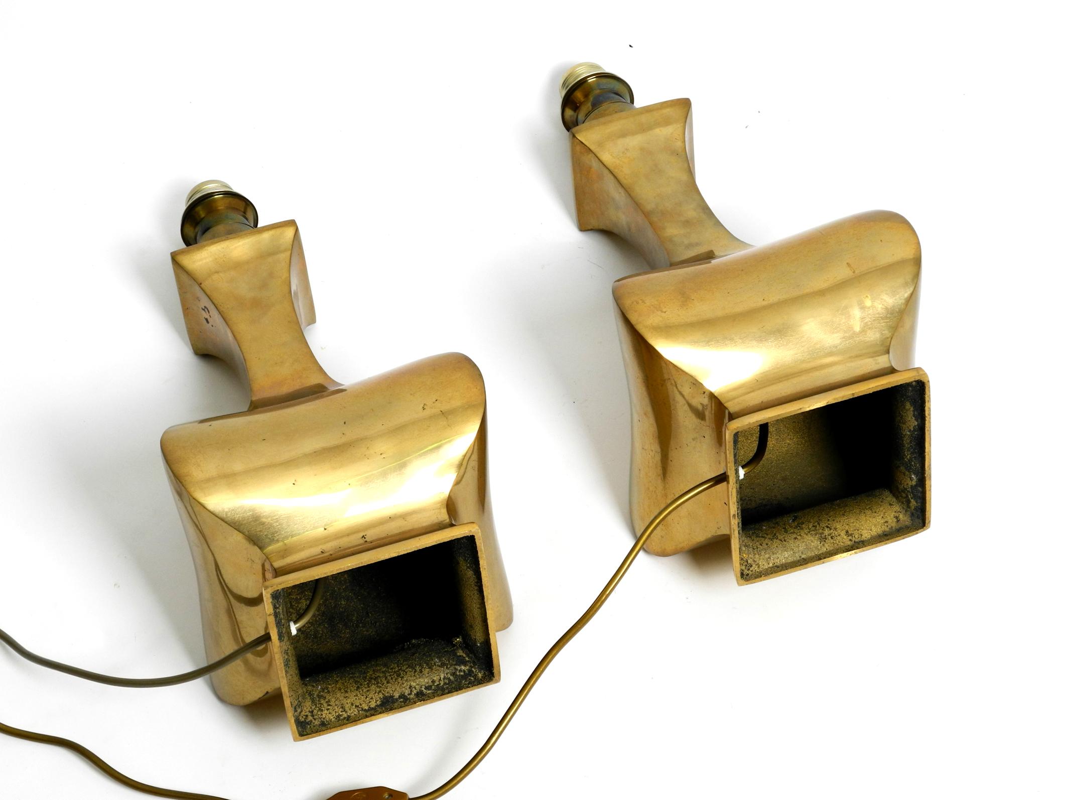Pair of Very Large, Extraordinary 1950s Italian Brass Table Lamps For Sale 1