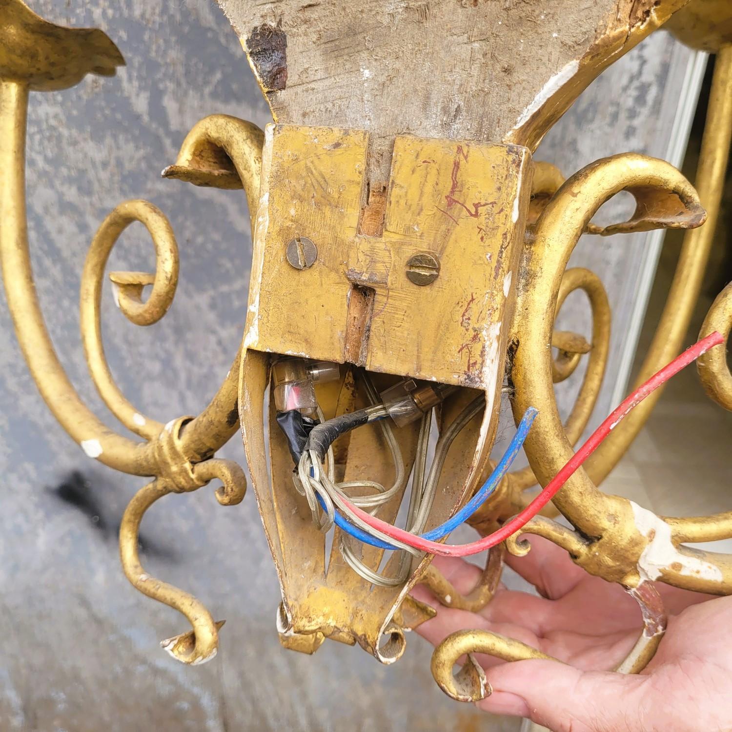 Pair Of Very Large Gilded Wood Sconces, 130cm, Early 20th Century For Sale 12