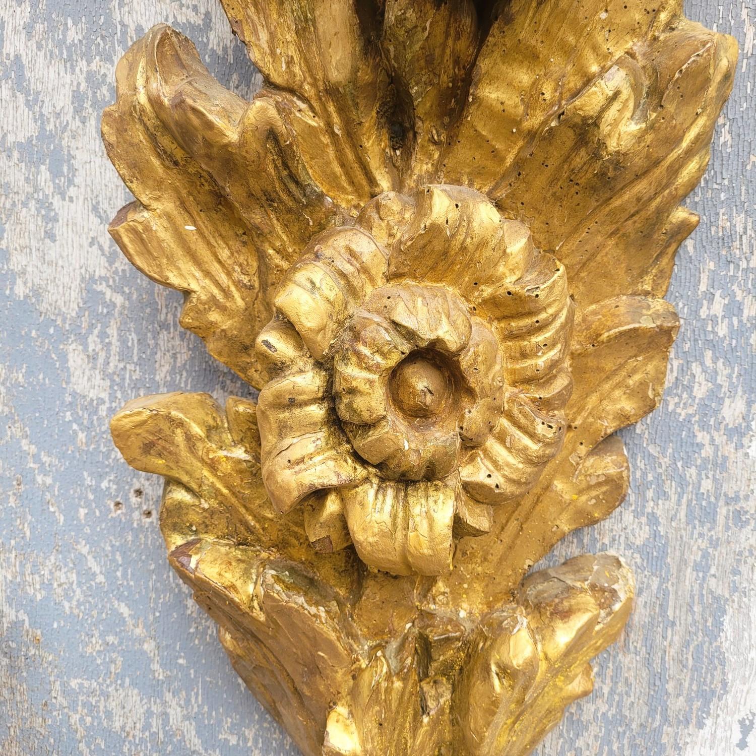 Italian Pair Of Very Large Gilded Wood Sconces, 130cm, Early 20th Century For Sale