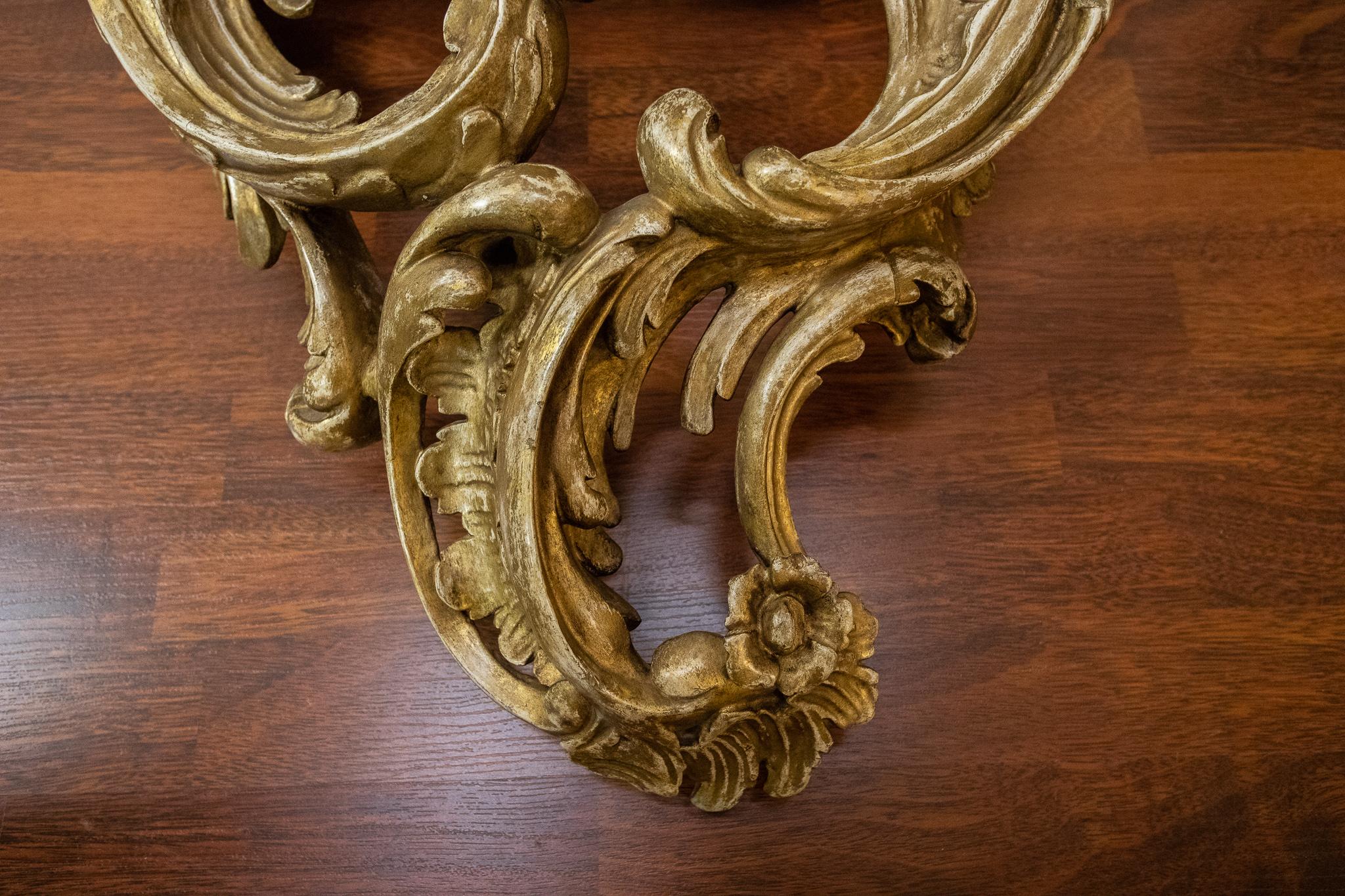 Rococo Pair of Very Large Italian 19th Century Giltwood Wall Brackets