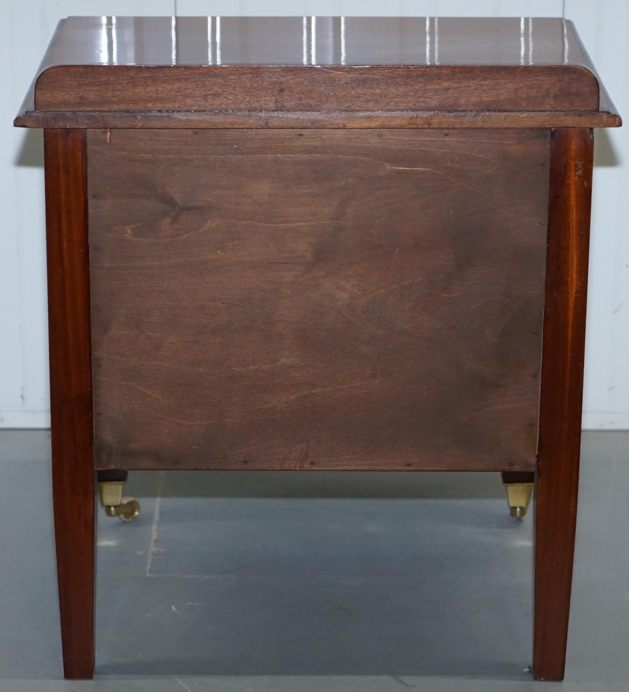 Pair of Very Large Oversized Solid Mahogany Bedside or Side Lamp Table Cupboards 2