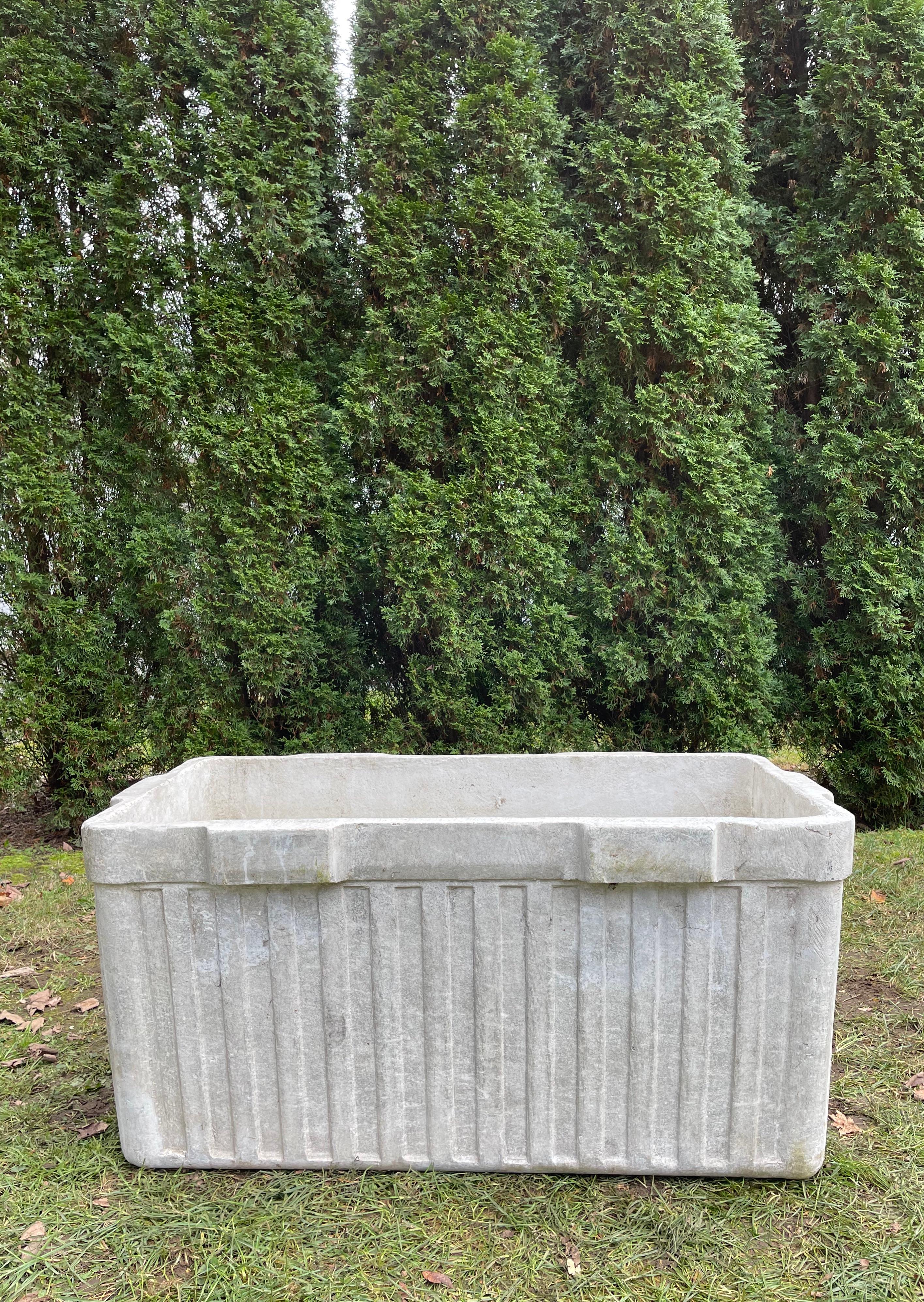 Pair of Very Large Ribbed Rectangular Willy Guhl Planters by Eternit For Sale 5
