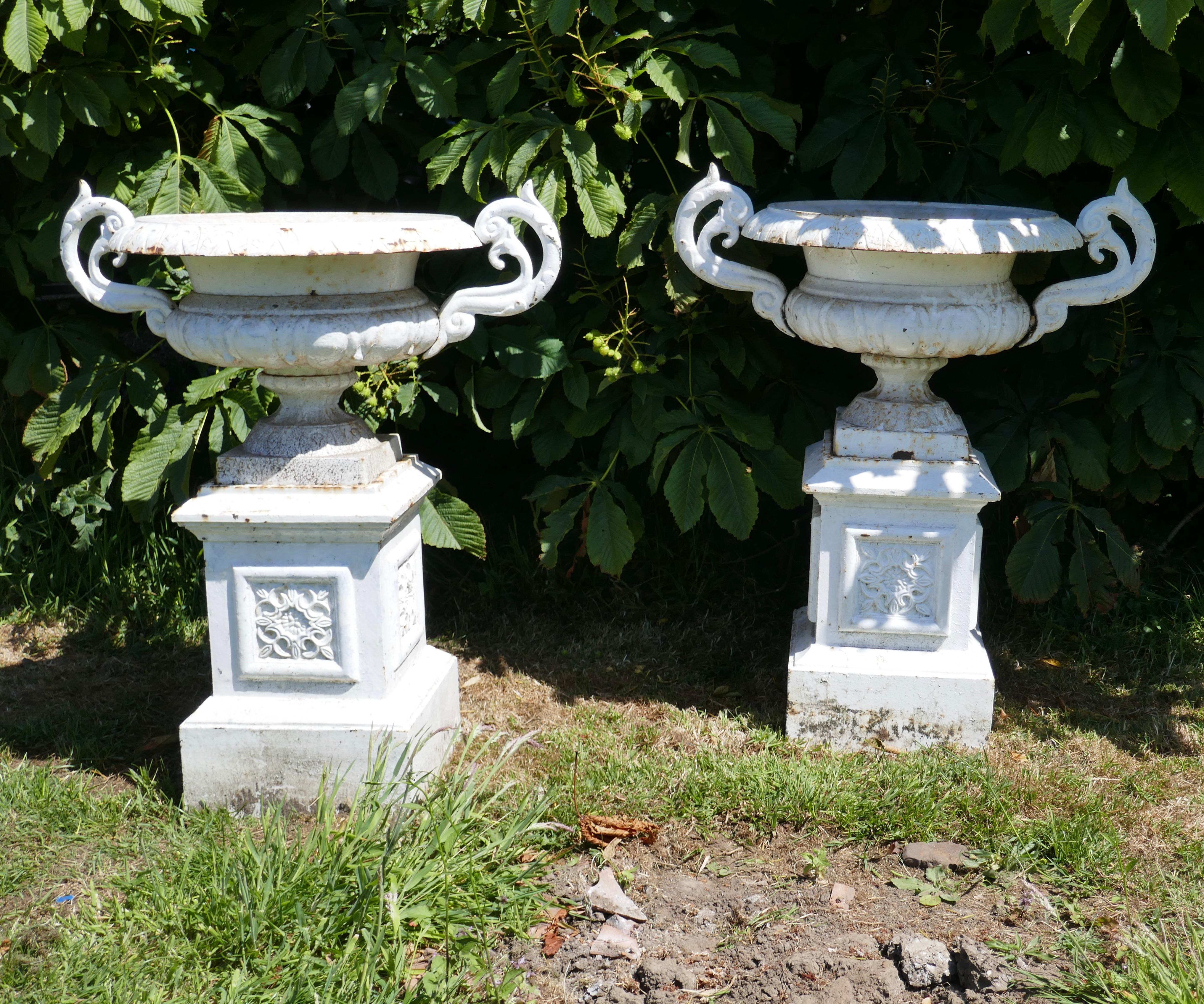Pair of Very Large Victorian Cast Iron Garden Urns, Garden Planters 1