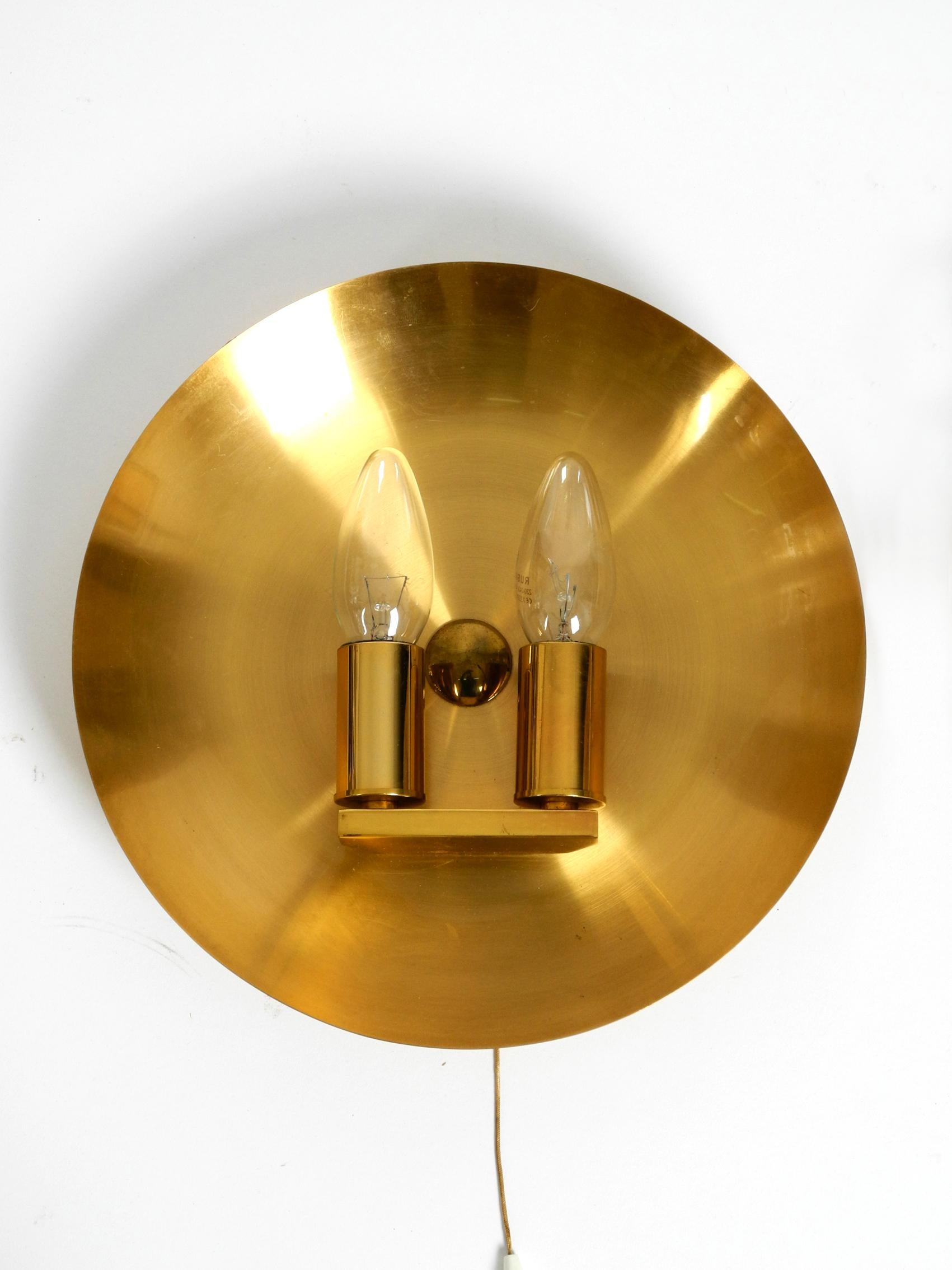 Pair of Very Rare and High Quality 1970s Round Brass Wall Lamps, Sconces by WKR In Good Condition In München, DE