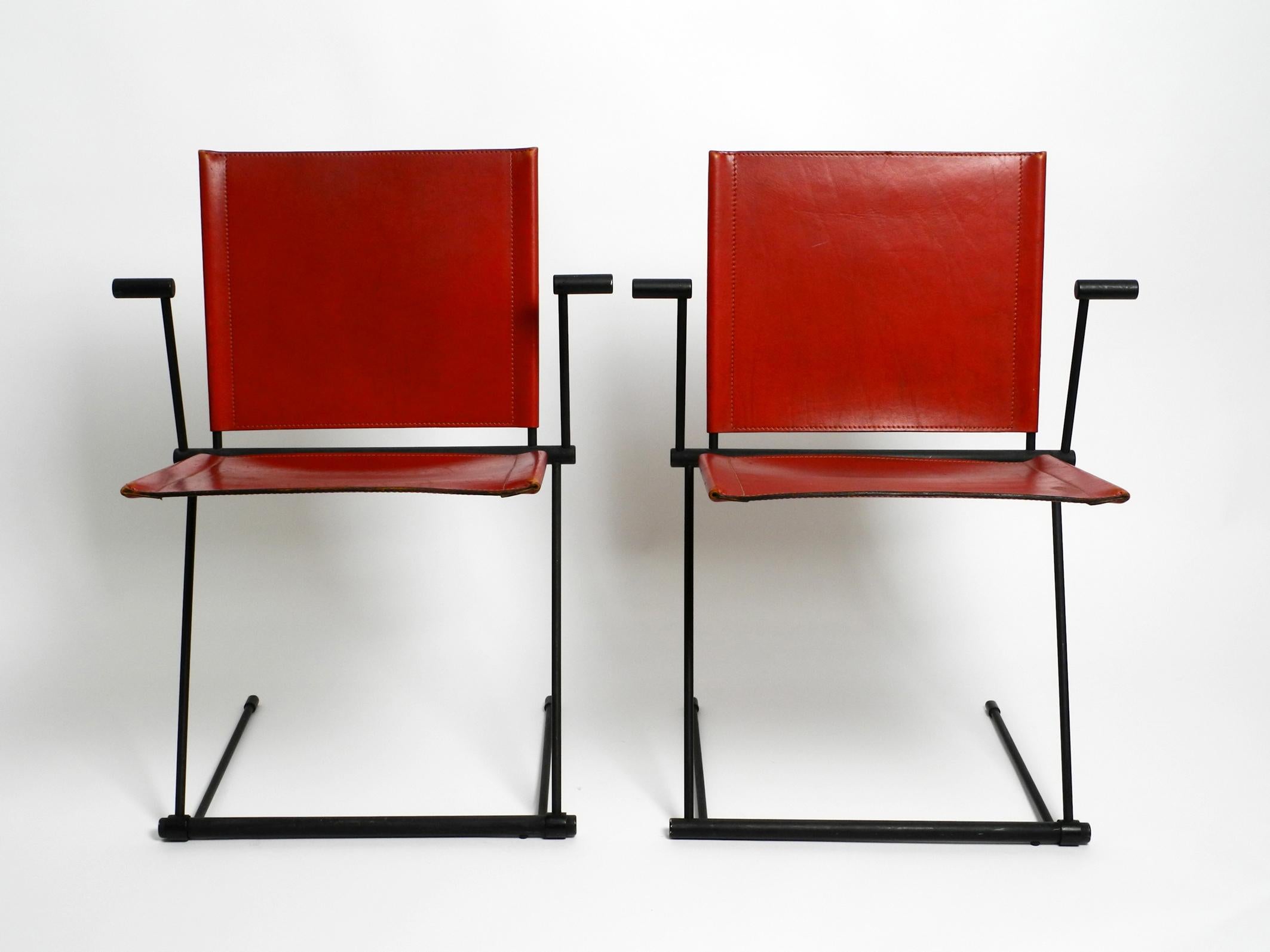 Pair of Very Rare Cantilever Leather Chairs by Herbert Ohl for Matteo Grassi For Sale 4