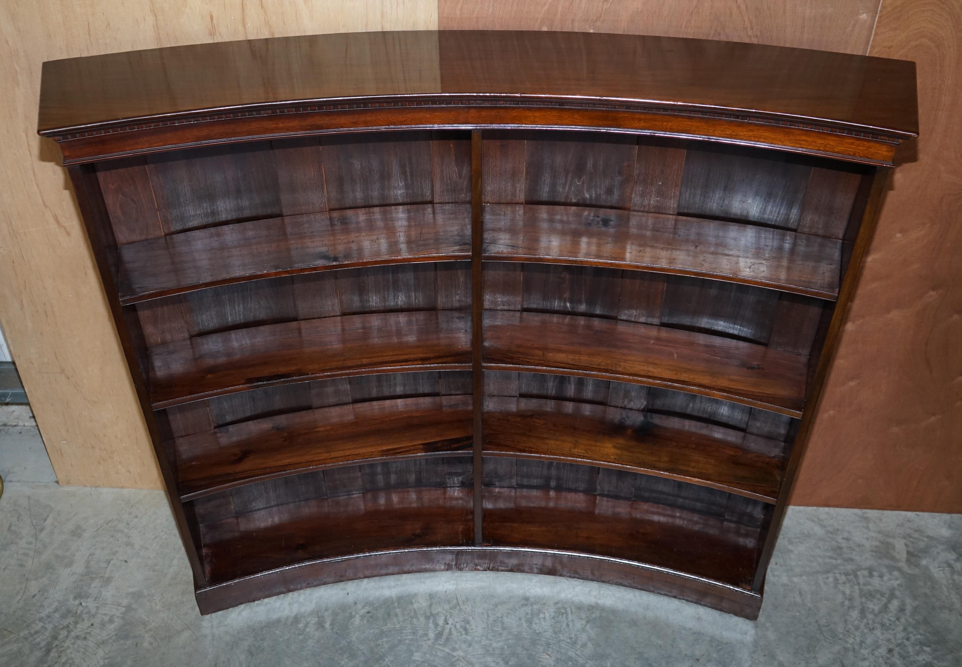 Pair of Very Rare Curved Antique Victorian Flamped Hardwood Library Bookcases 3