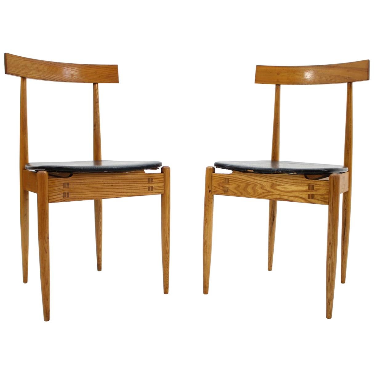 Ein Paar sehr seltene Esszimmerstühle Alan Fuchs, ULUV, 1964