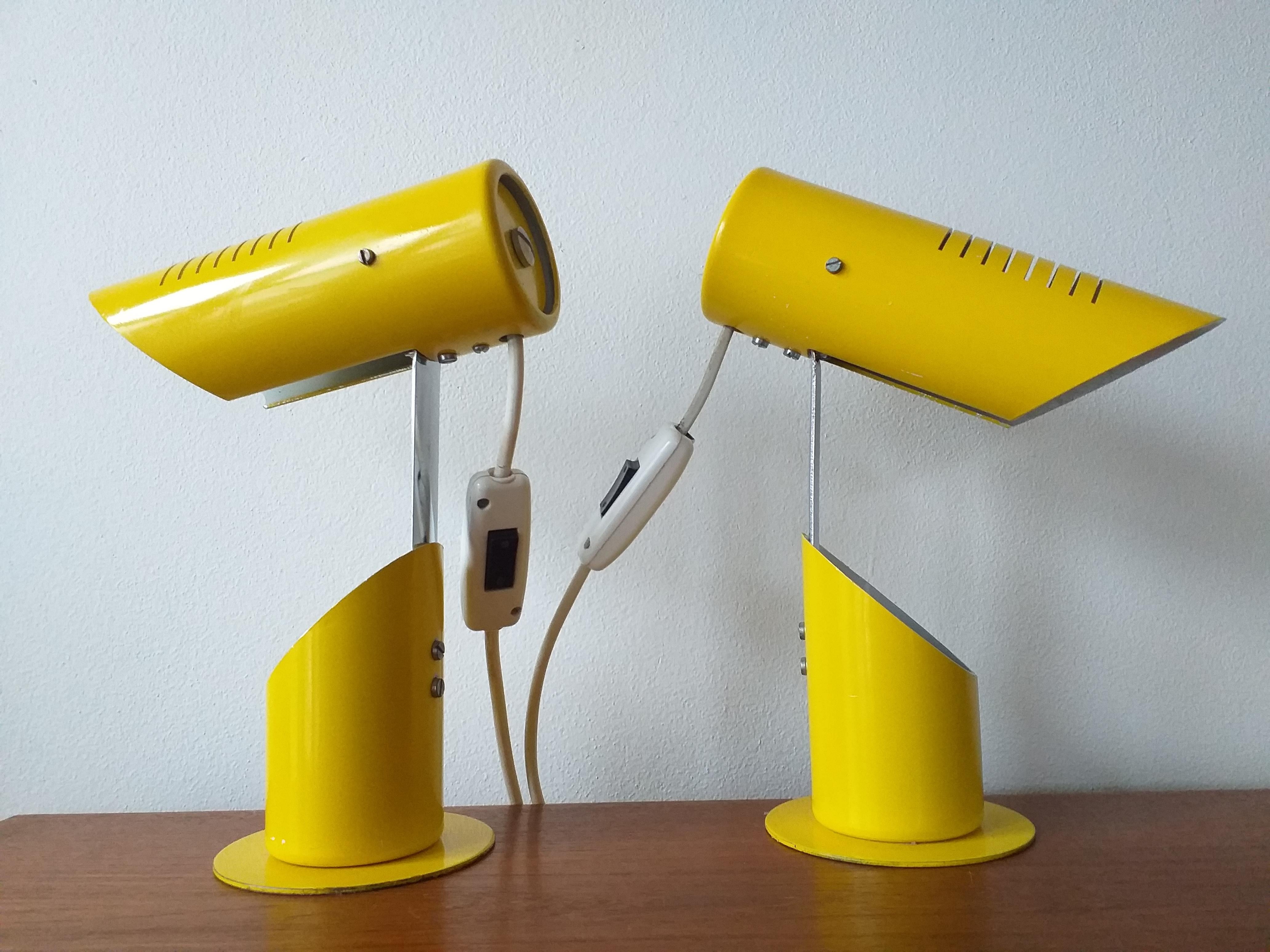 Lacquered Pair of Very Rare Midcentury Table Lamps, Italy, 1960s