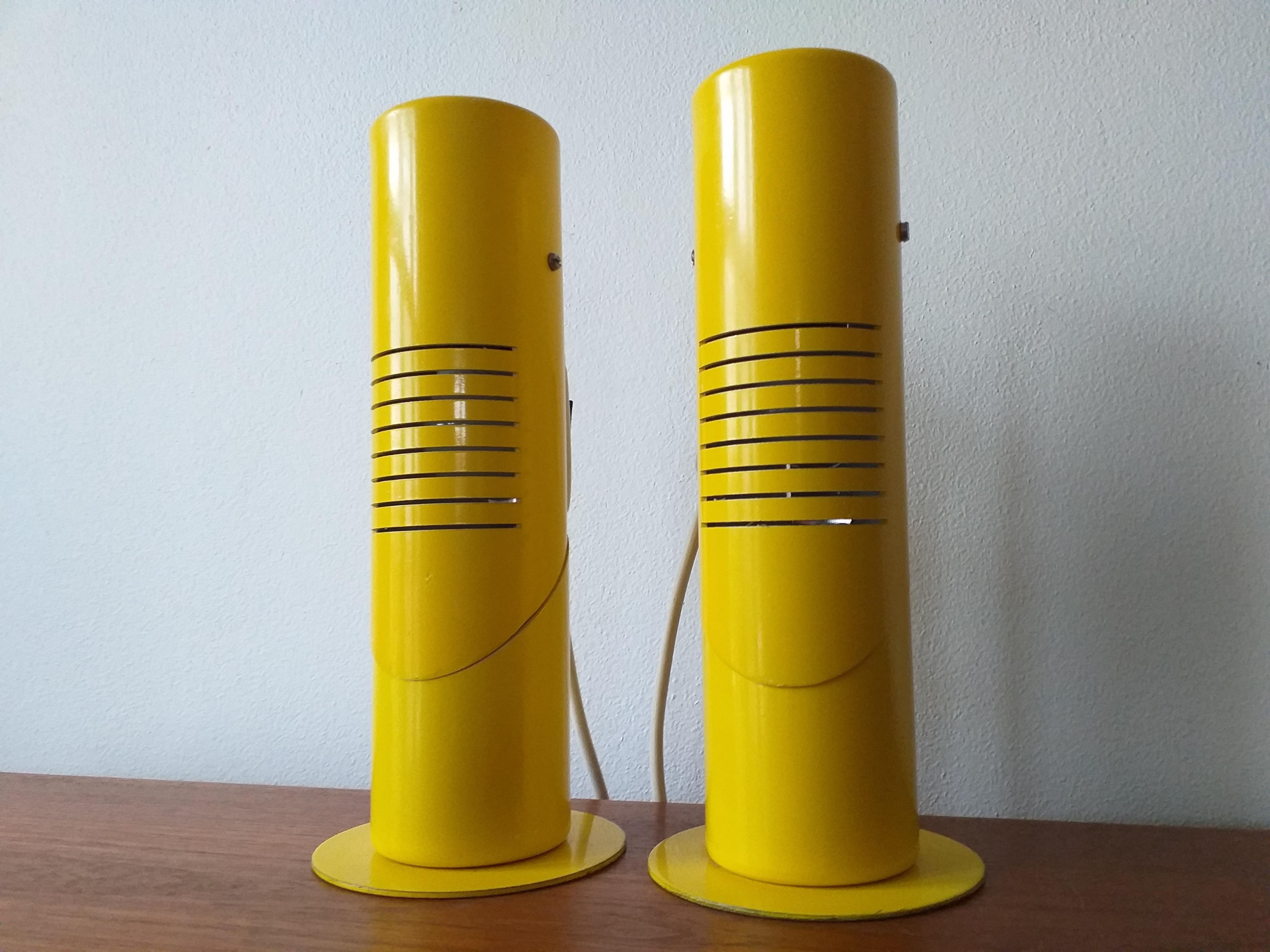 Pair of Very Rare Midcentury Table Lamps, Italy, 1960s 1
