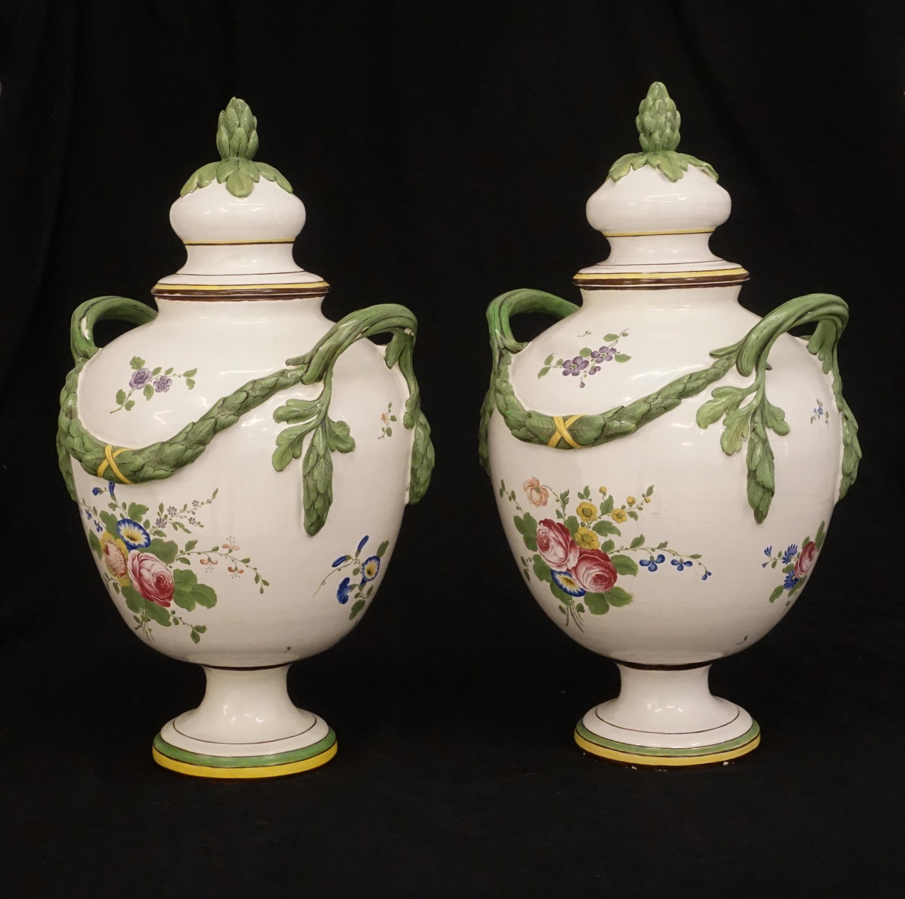 Pair of Very Rare Swedish Signed Marieberg Polychrome Faience Lidded Vases In Good Condition In Aabenraa, DK