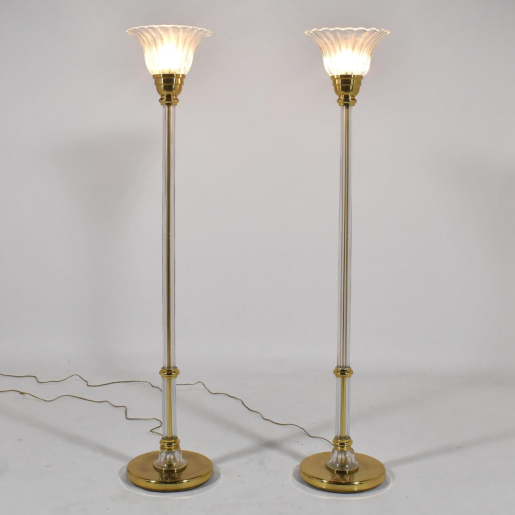 Pair of Vetri Artistica Murano Glass and Brass Torchiers For Sale 4