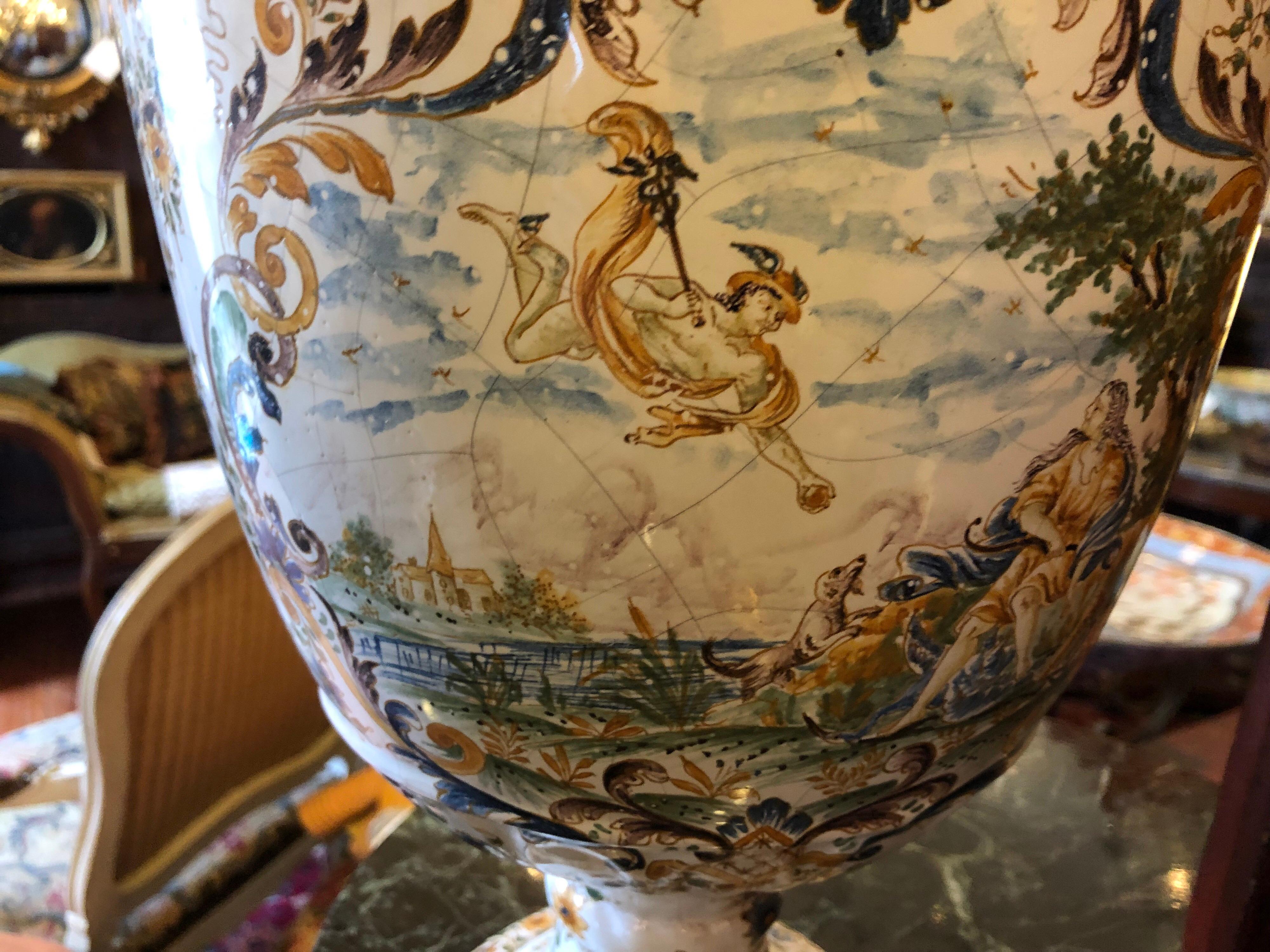 Français Paire de vases Veuve Perrin