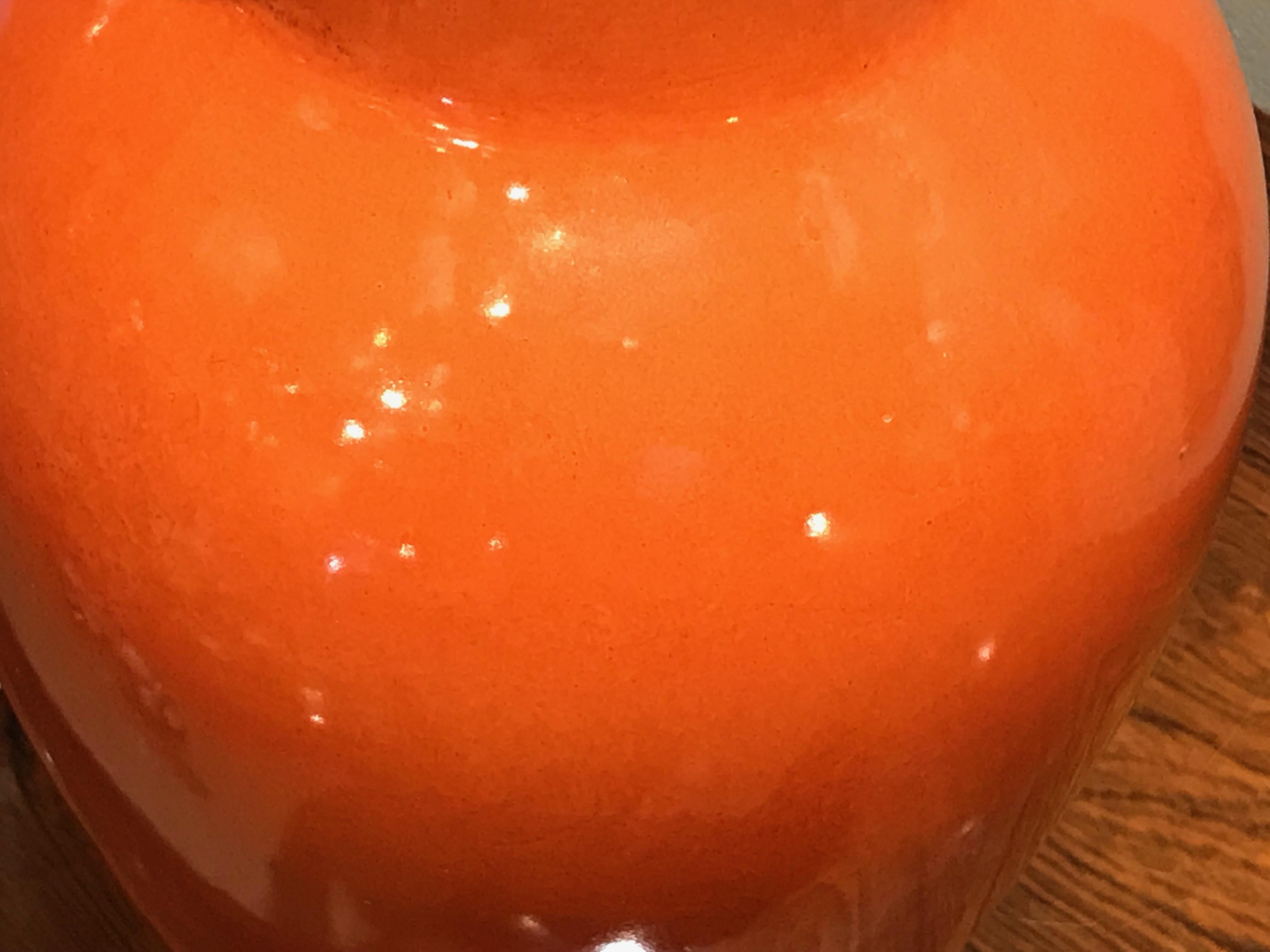 Pair of Vibrant Orange Porcelain Lamps on Water Gilt Bases 5