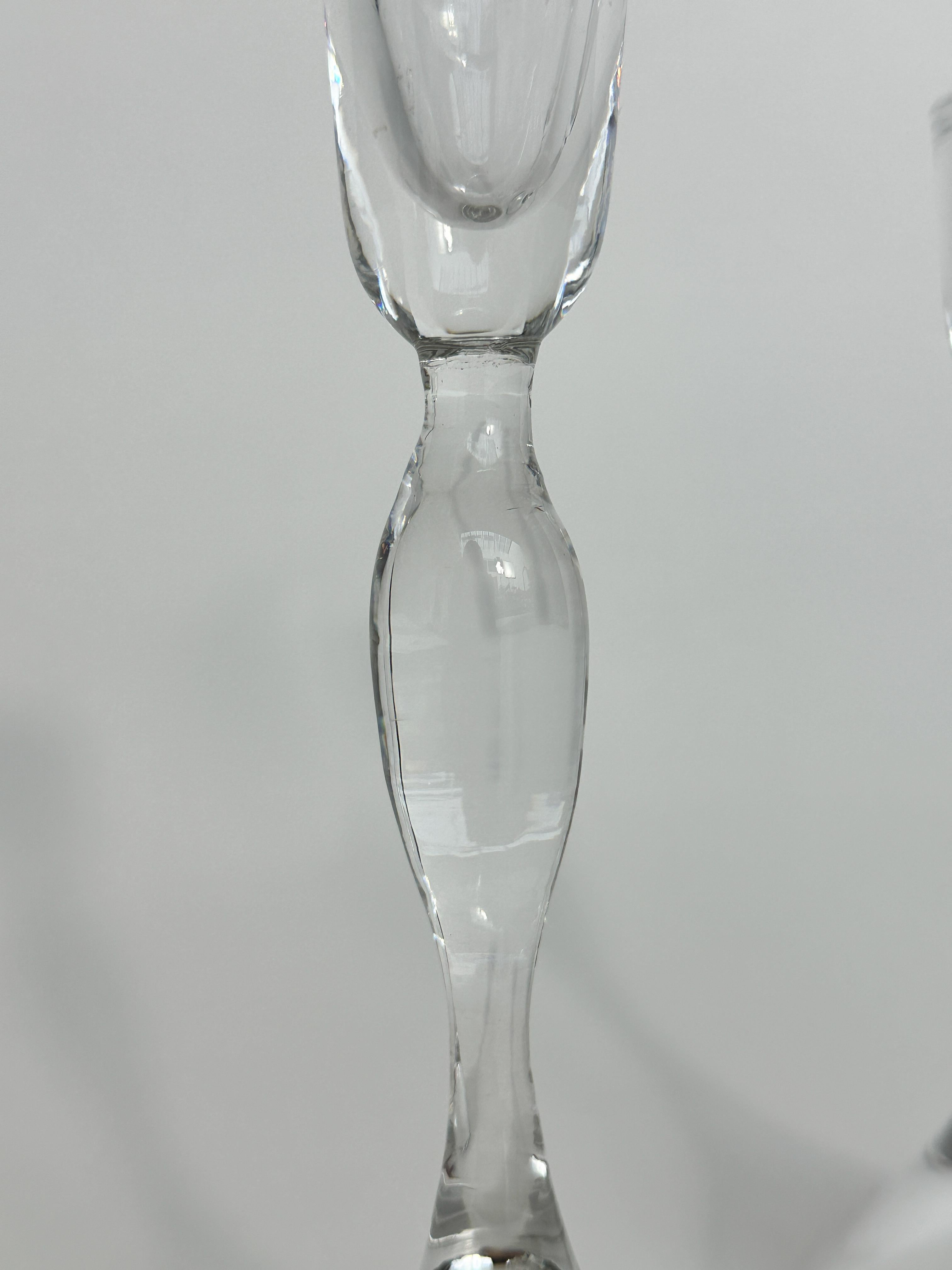 Paar Vicke Lindstrand Kristall-Kerzenständer Kosta Glas Schweden 1960er Jahre im Angebot 1
