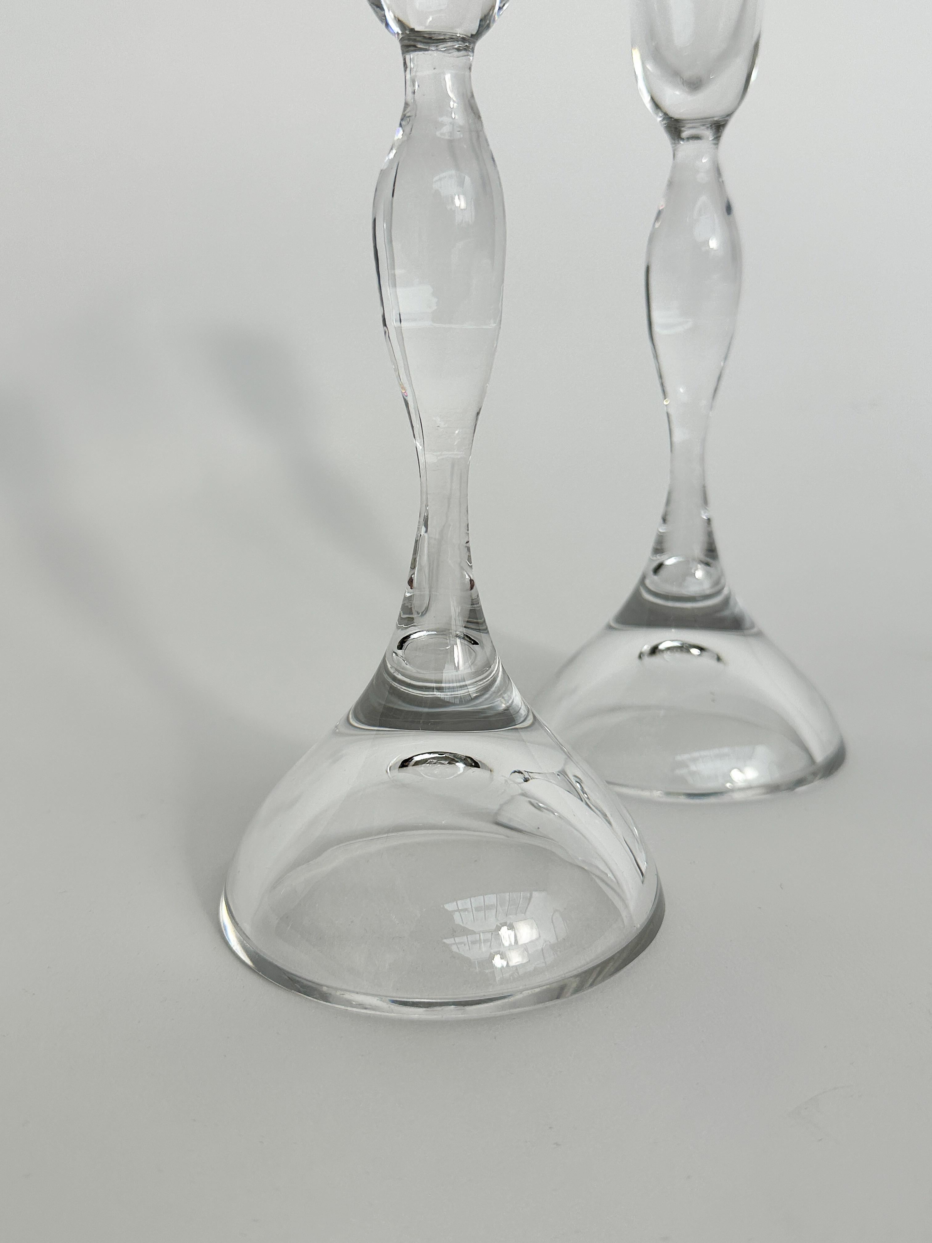 Paar Vicke Lindstrand Kristall-Kerzenständer Kosta Glas Schweden 1960er Jahre im Angebot 2
