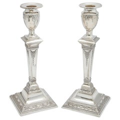 Paire de chandeliers victoriens de style Adam en argent sterling