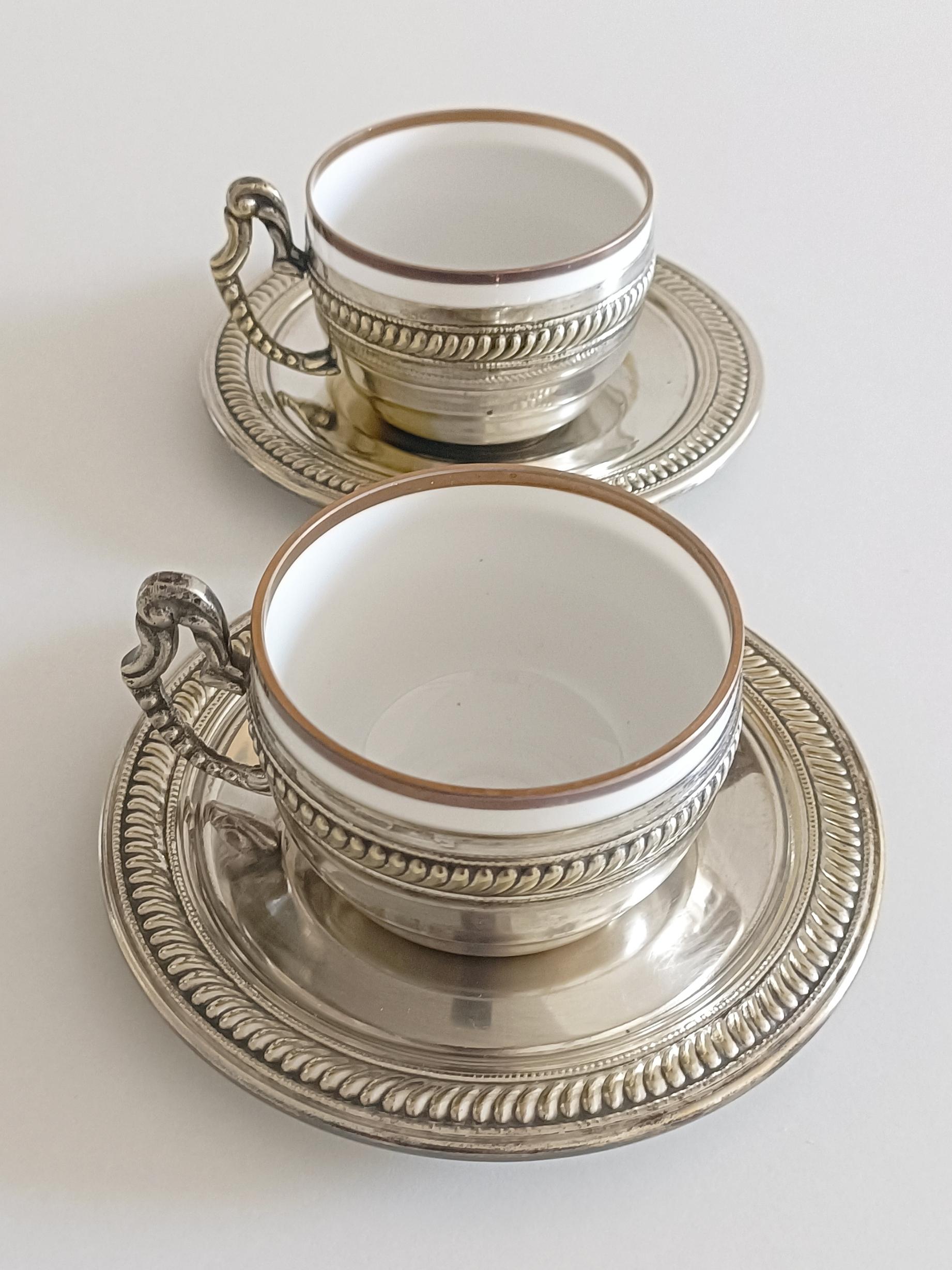 Pair of Victorian Alpaca Silver Tea or Coffee Cups and Plates, England 19th C. For Sale 4