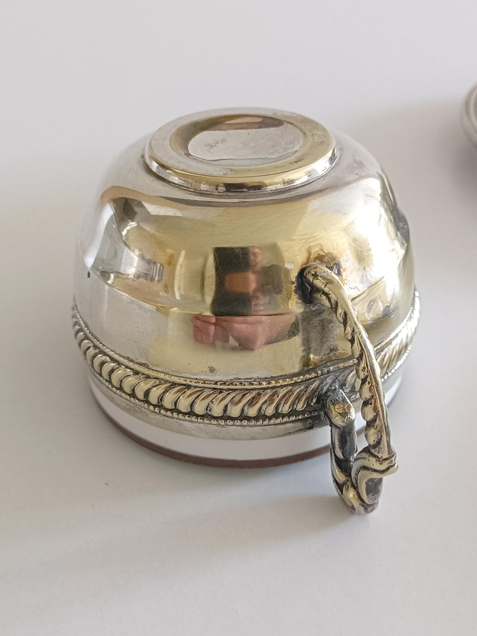 Pair of Victorian Alpaca Silver Tea or Coffee Cups and Plates, England 19th C. For Sale 6