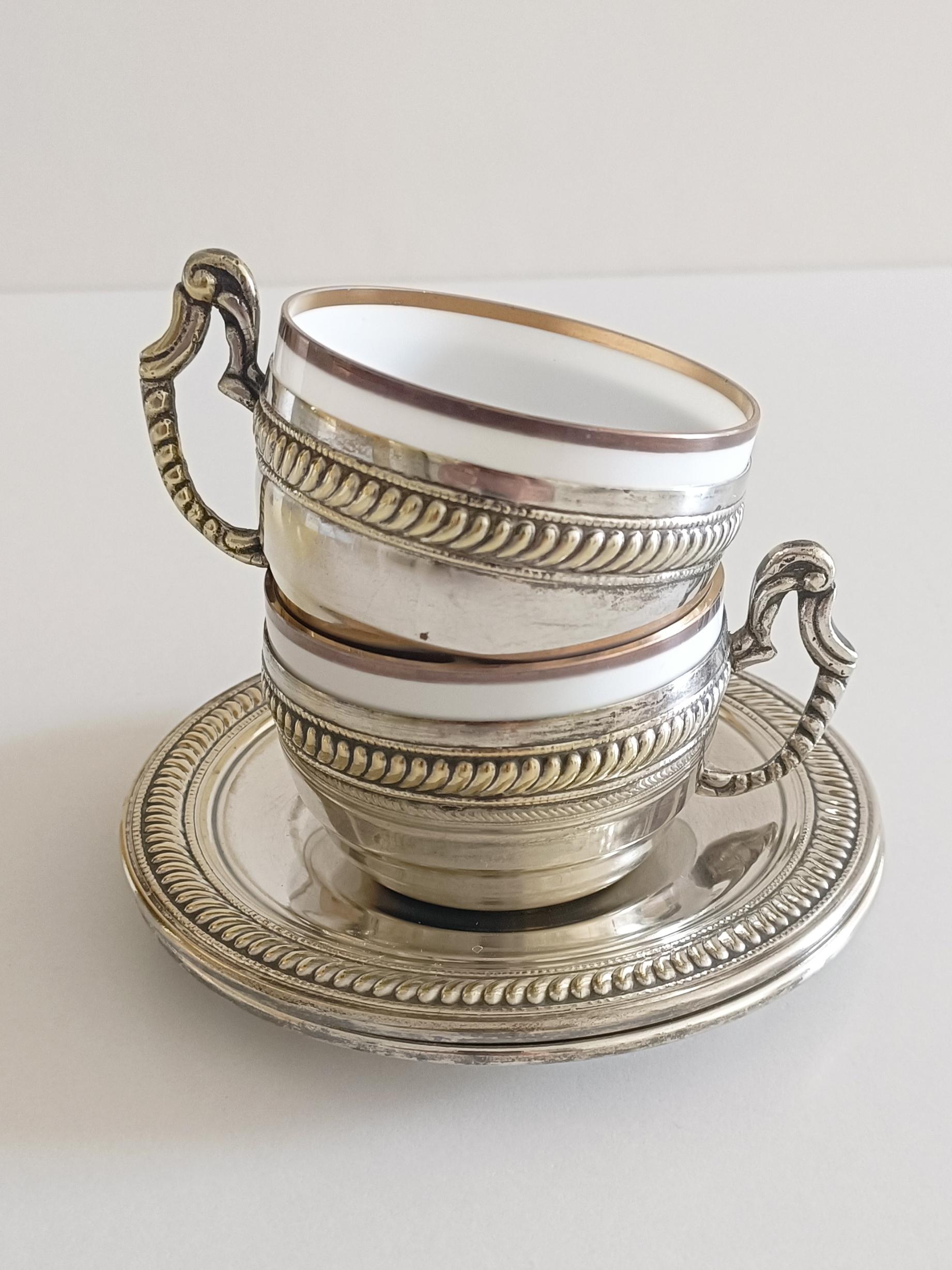 Pair of Victorian Alpaca Silver Tea or Coffee Cups and Plates, England 19th C. For Sale 2