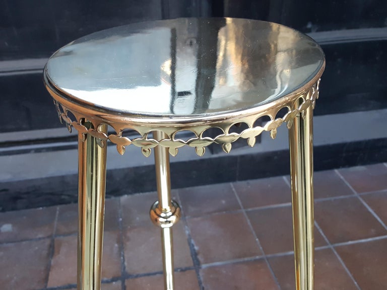 Pair of Victorian Brass Plant Stands For Sale at 1stDibs