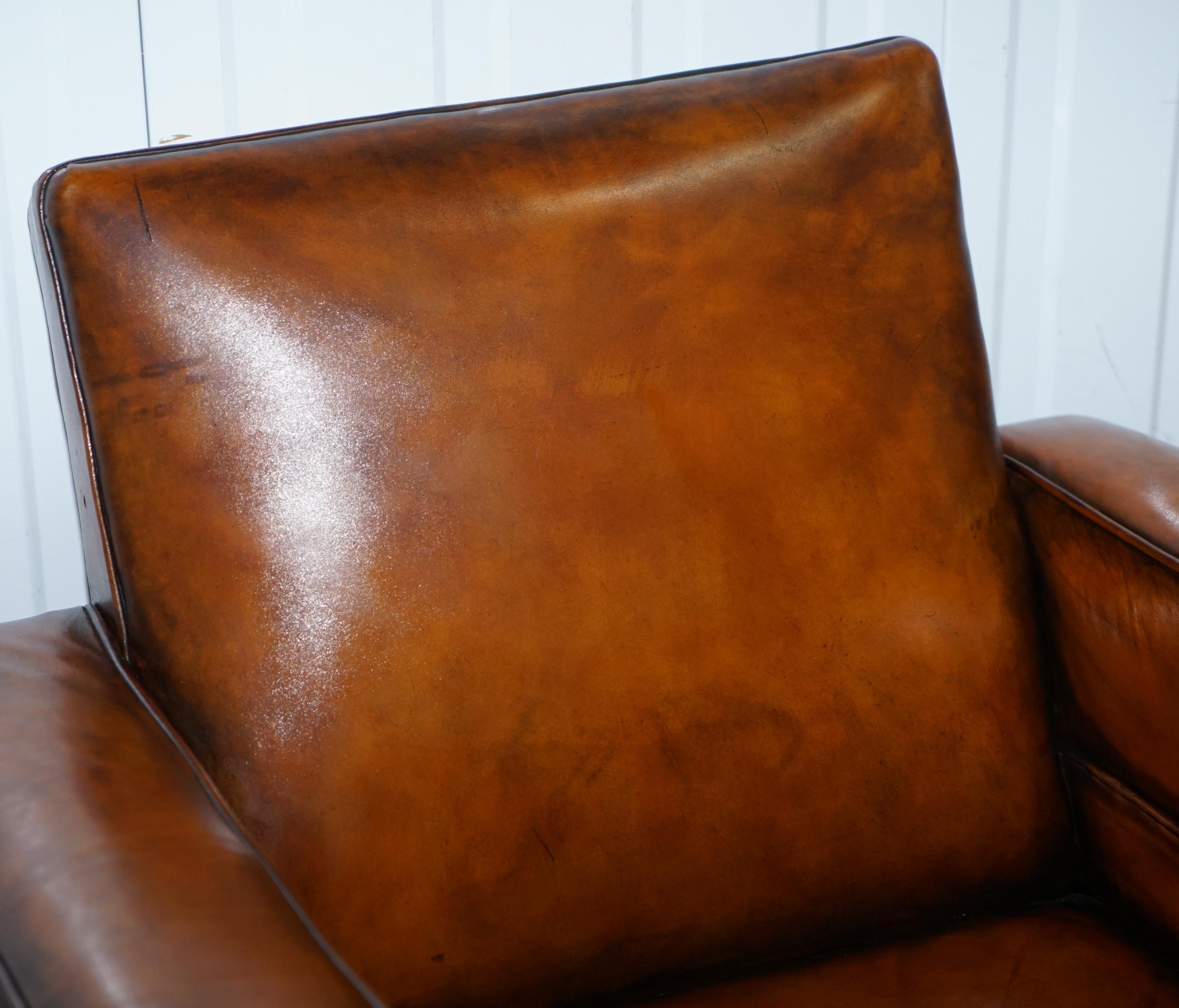 Pair of Victorian Brown Leather Club Armchairs 17th Century Cherub Putti Angels (Handgeschnitzt)
